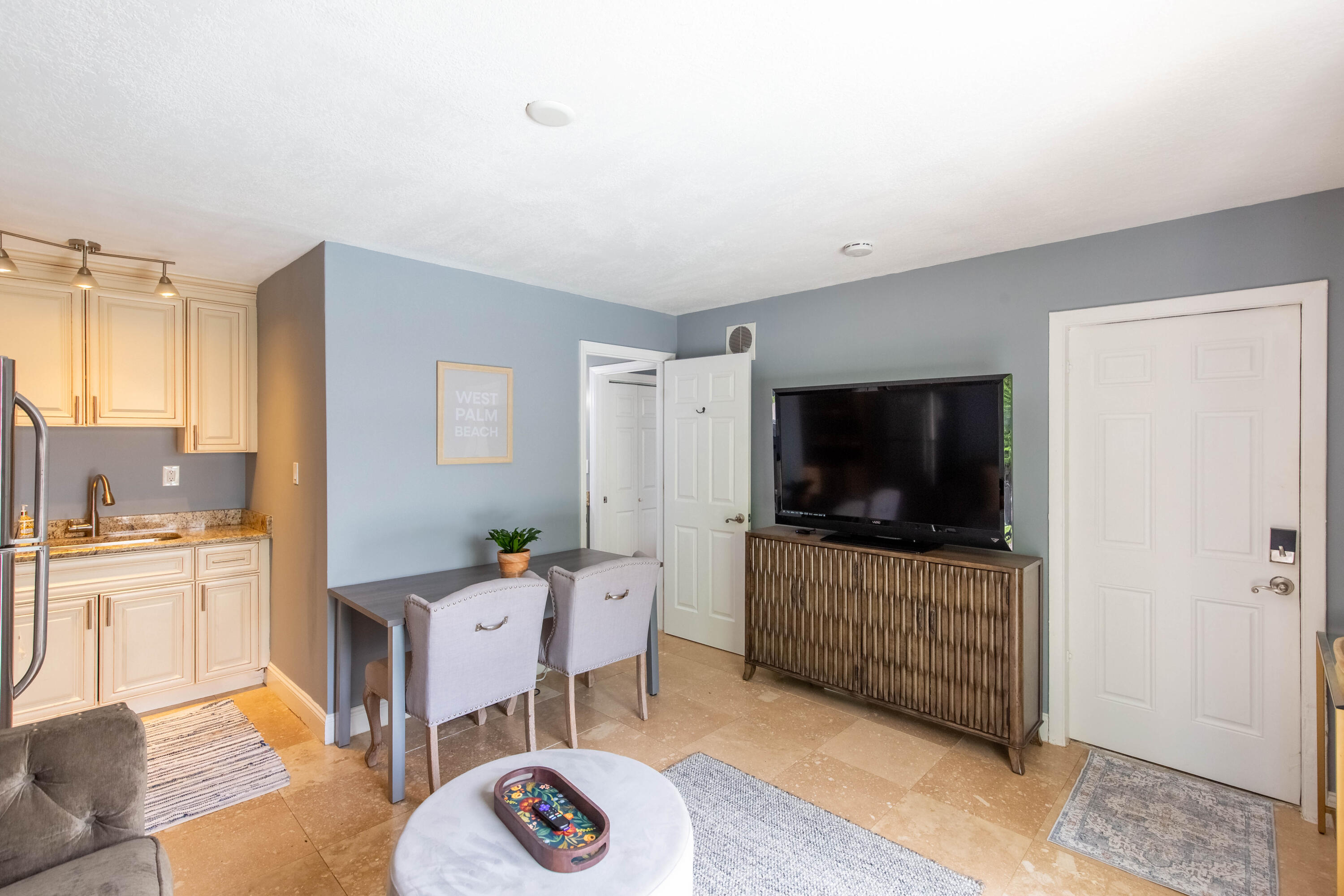 210 Malverne, West Palm Beach FL 33405