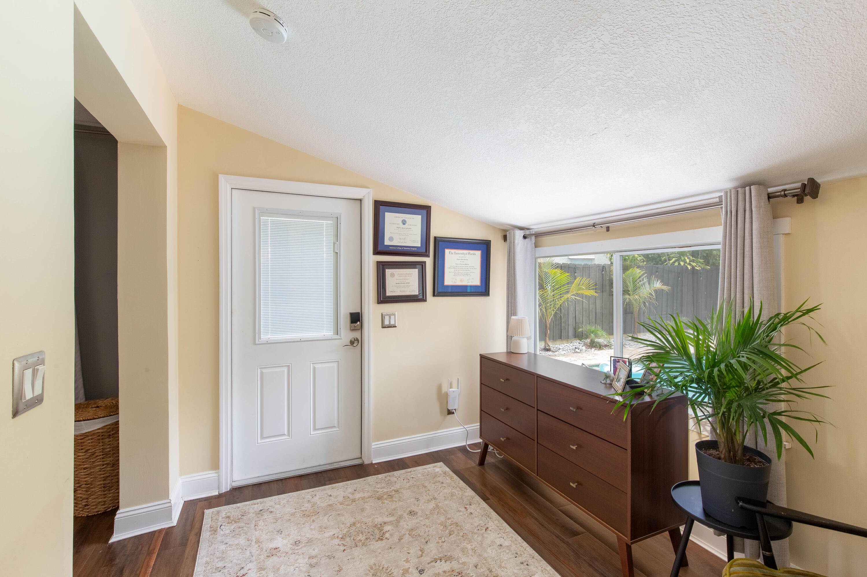 210 Malverne, West Palm Beach FL 33405
