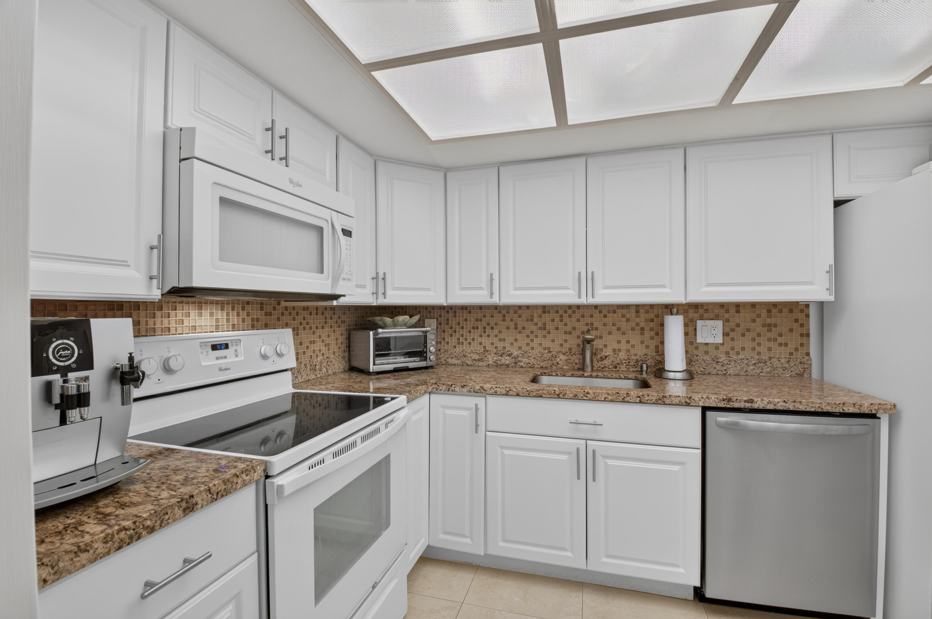 1863 Bridgewood, Boca Raton FL 33434