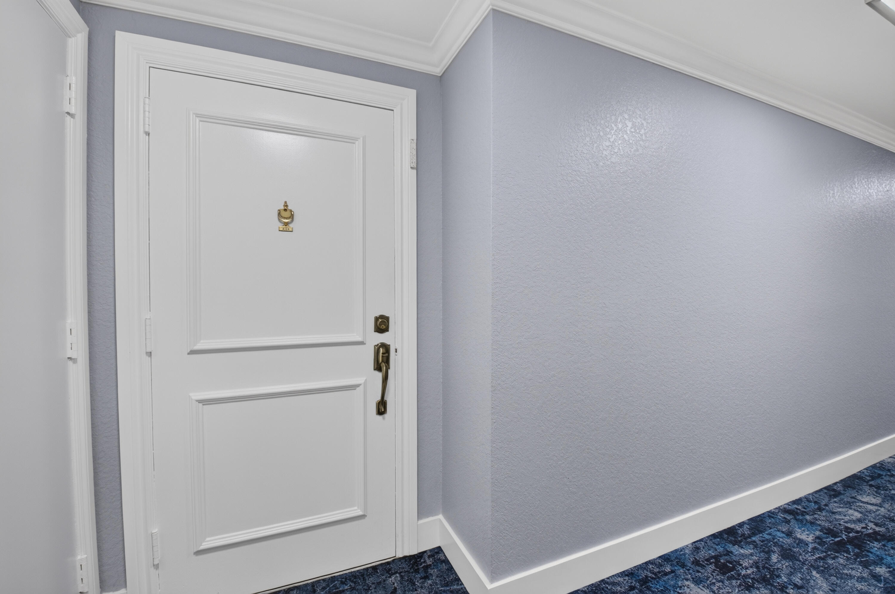 7786 Lakeside #634, Boca Raton FL 33434
