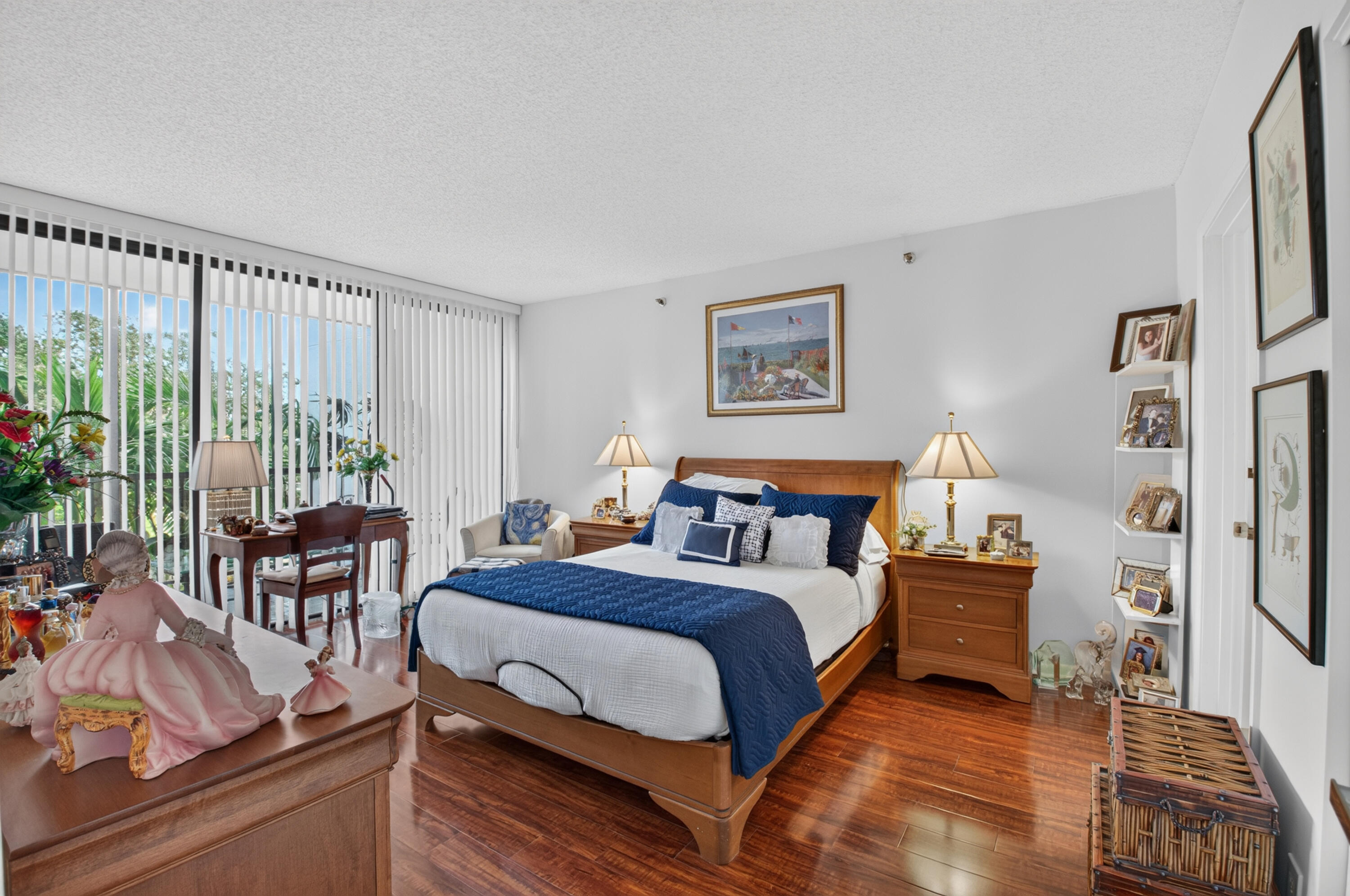 7786 Lakeside #634, Boca Raton FL 33434