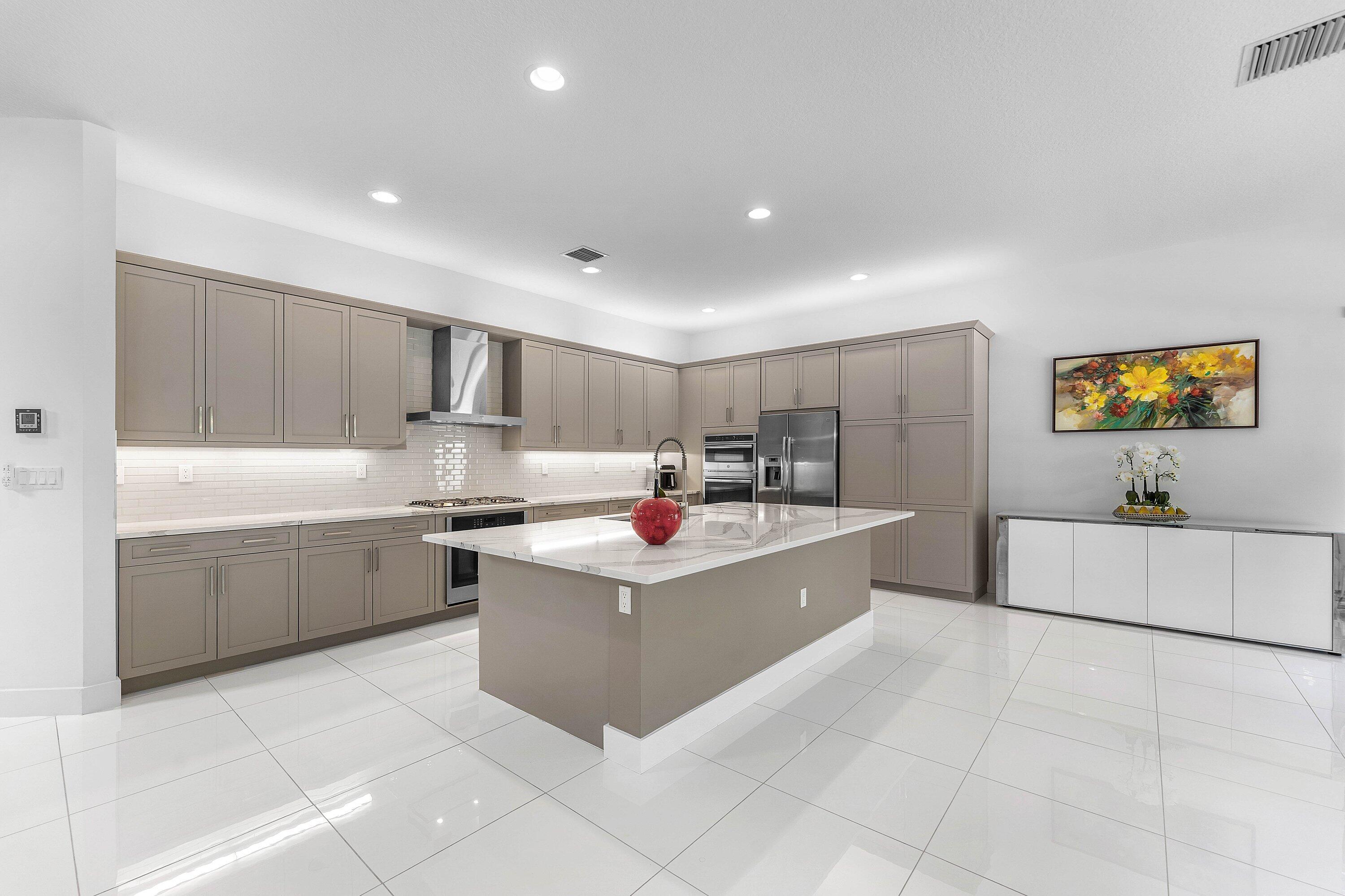 17516 Rainstream, Boca Raton FL 33496