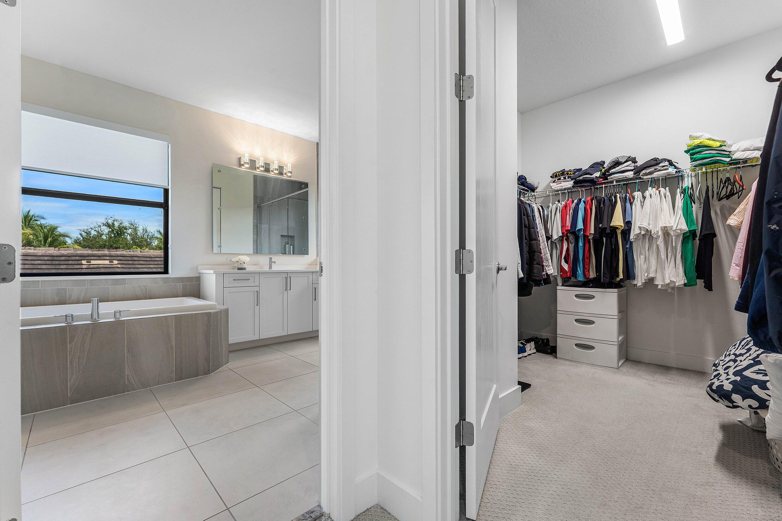 17516 Rainstream, Boca Raton FL 33496