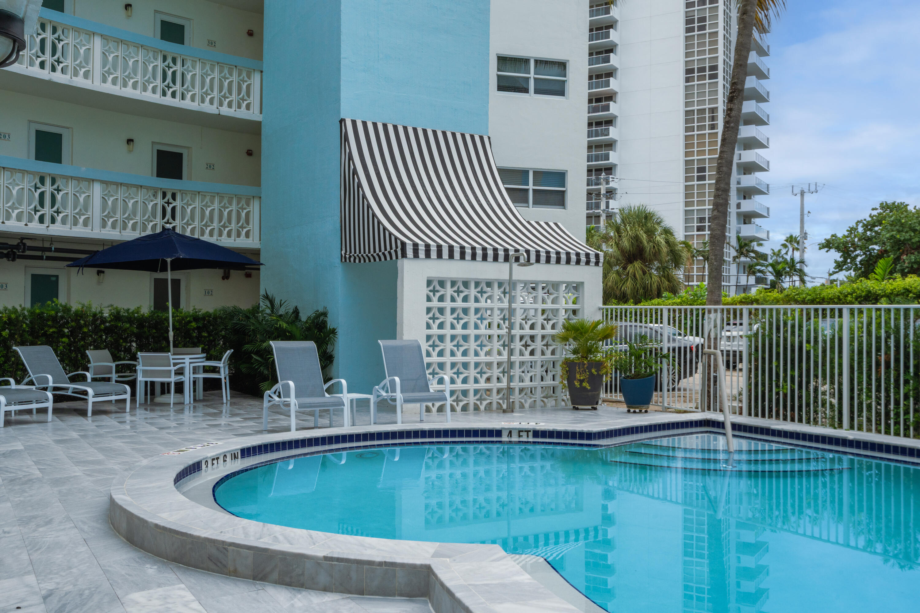 3250 NE 28TH #102, Fort Lauderdale FL 33308