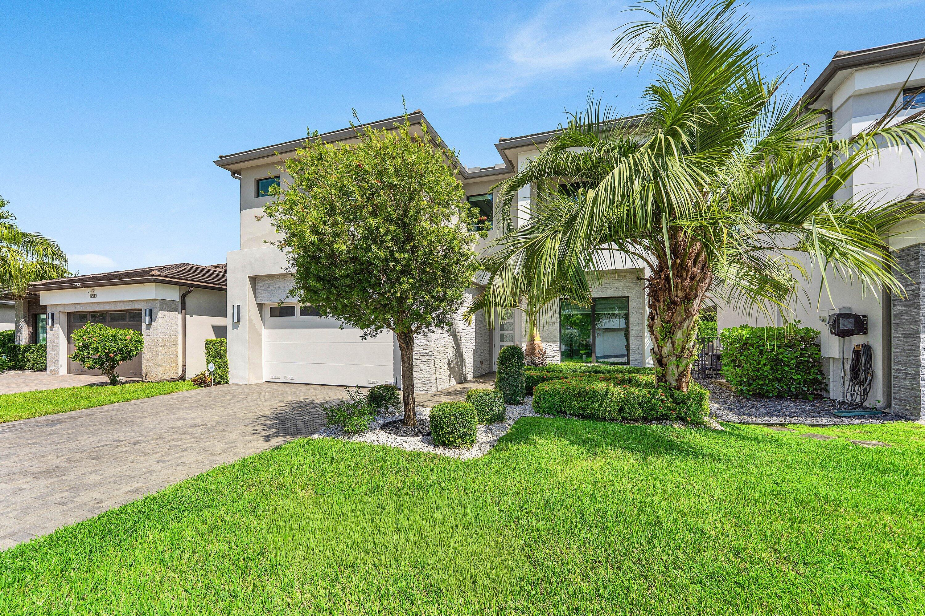 17516 Rainstream, Boca Raton FL 33496