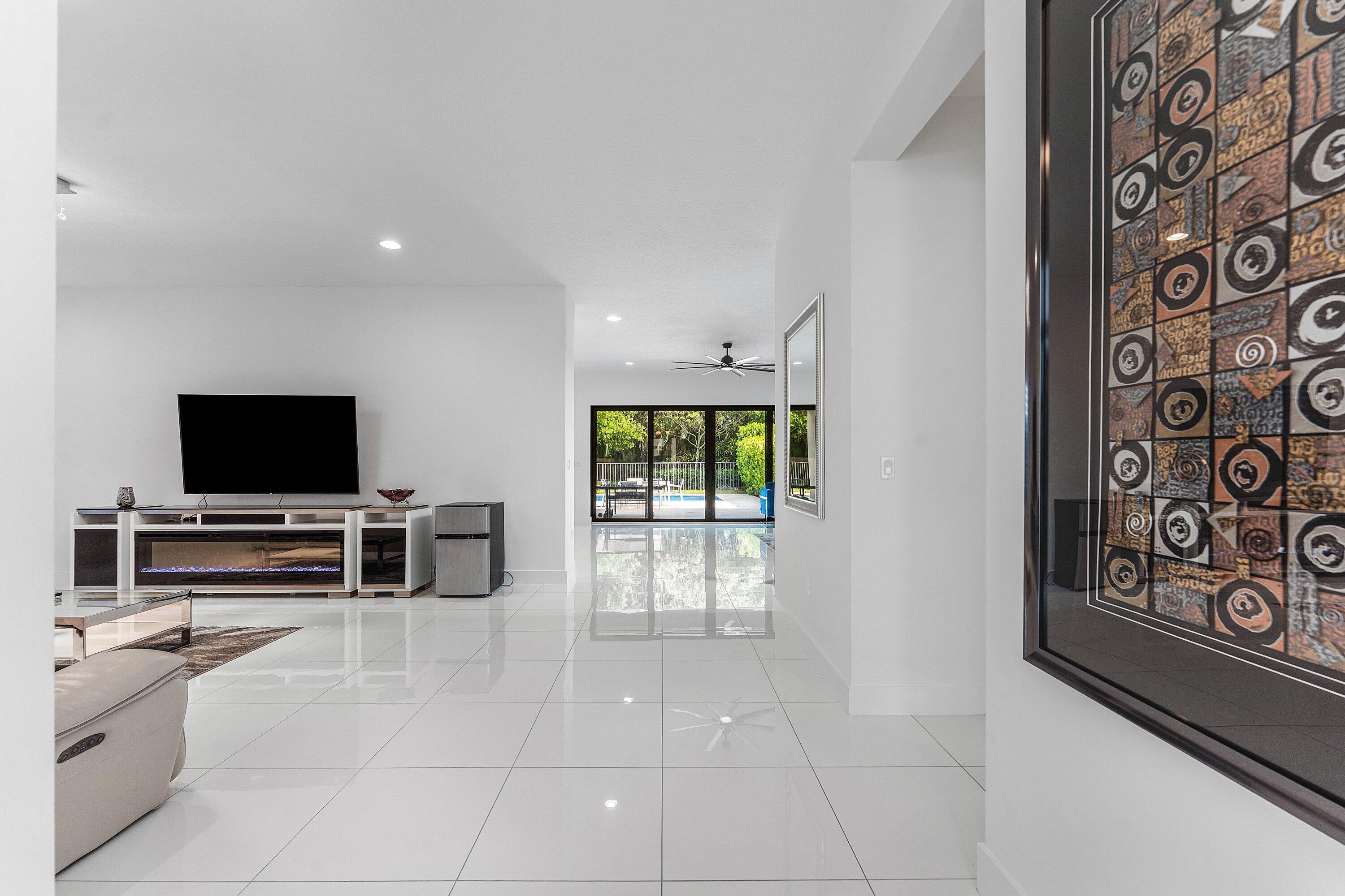 17516 Rainstream, Boca Raton FL 33496