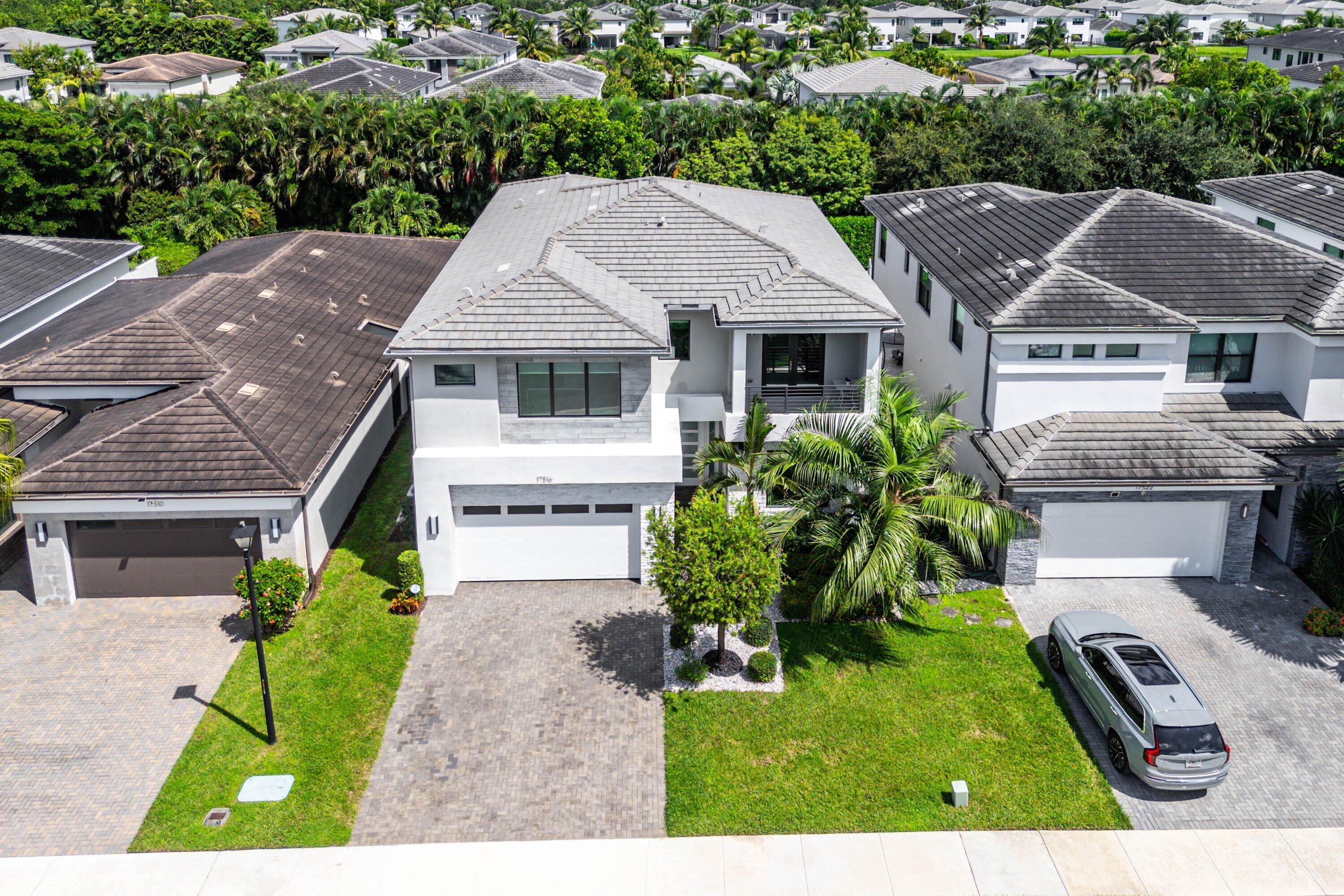 17516 Rainstream, Boca Raton FL 33496