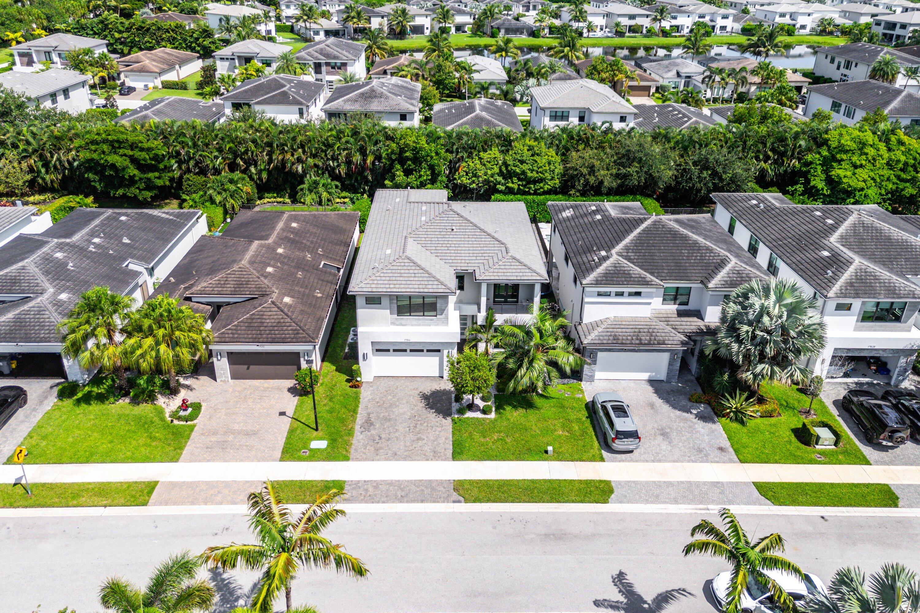 17516 Rainstream, Boca Raton FL 33496