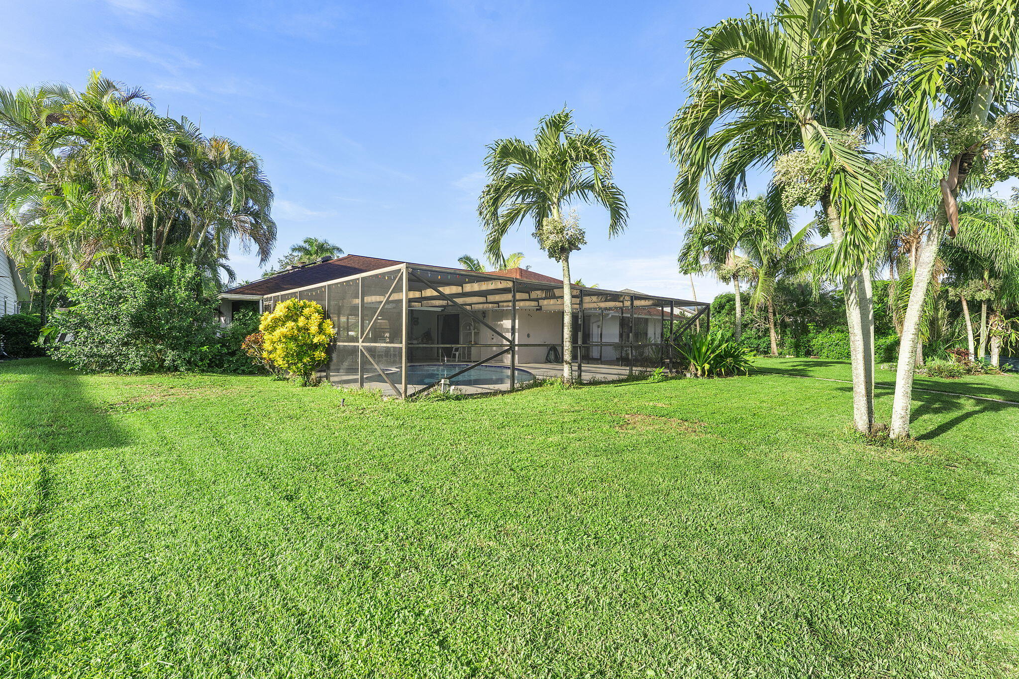 154 SANTA MONICA, Royal Palm Beach FL 33411
