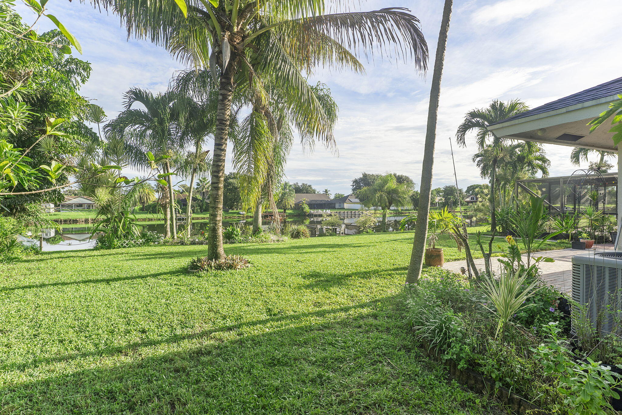 154 SANTA MONICA, Royal Palm Beach FL 33411