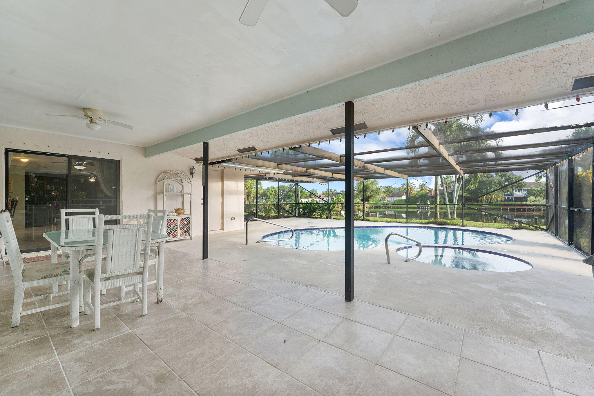 154 SANTA MONICA, Royal Palm Beach FL 33411