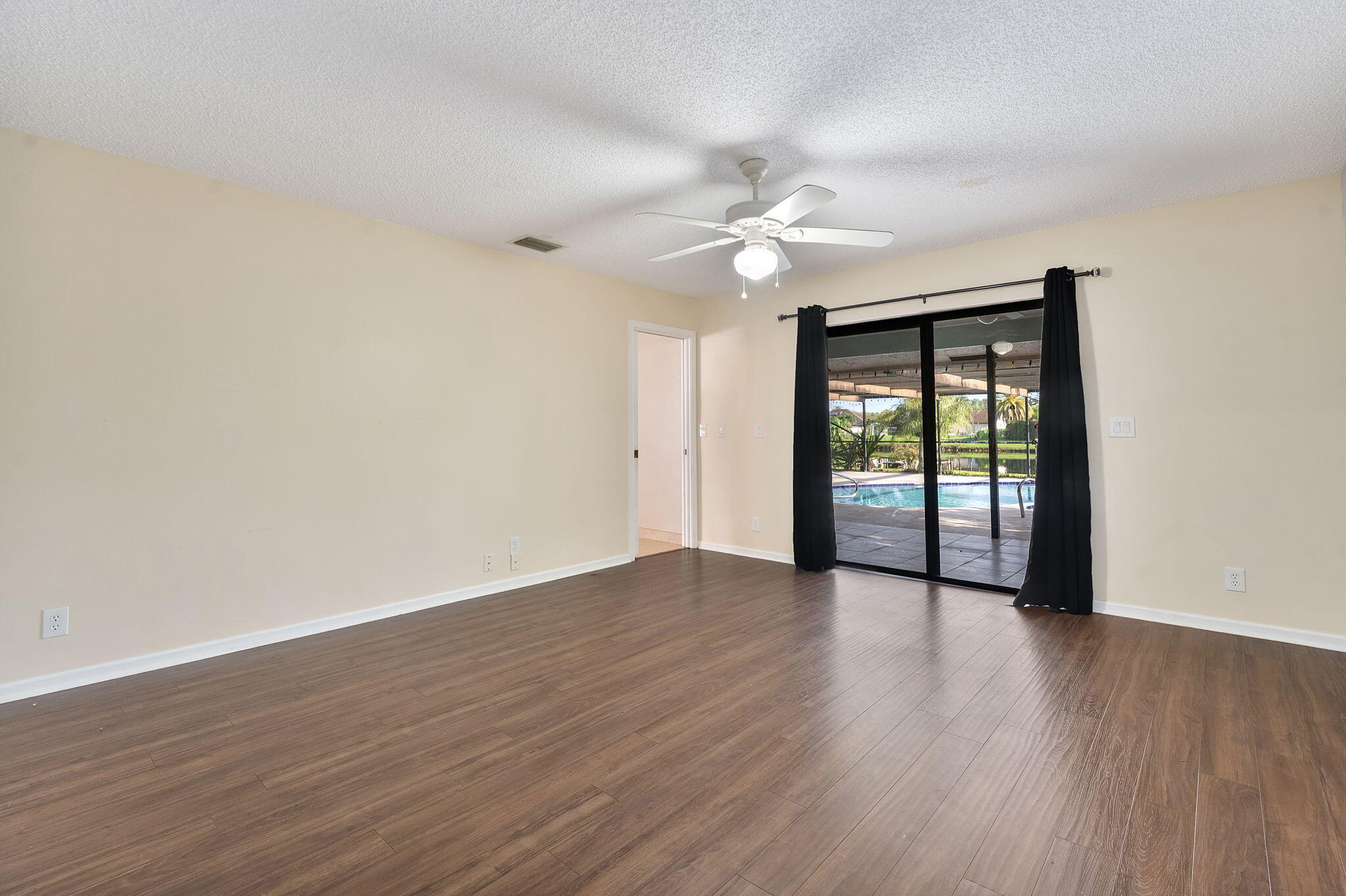 154 SANTA MONICA, Royal Palm Beach FL 33411