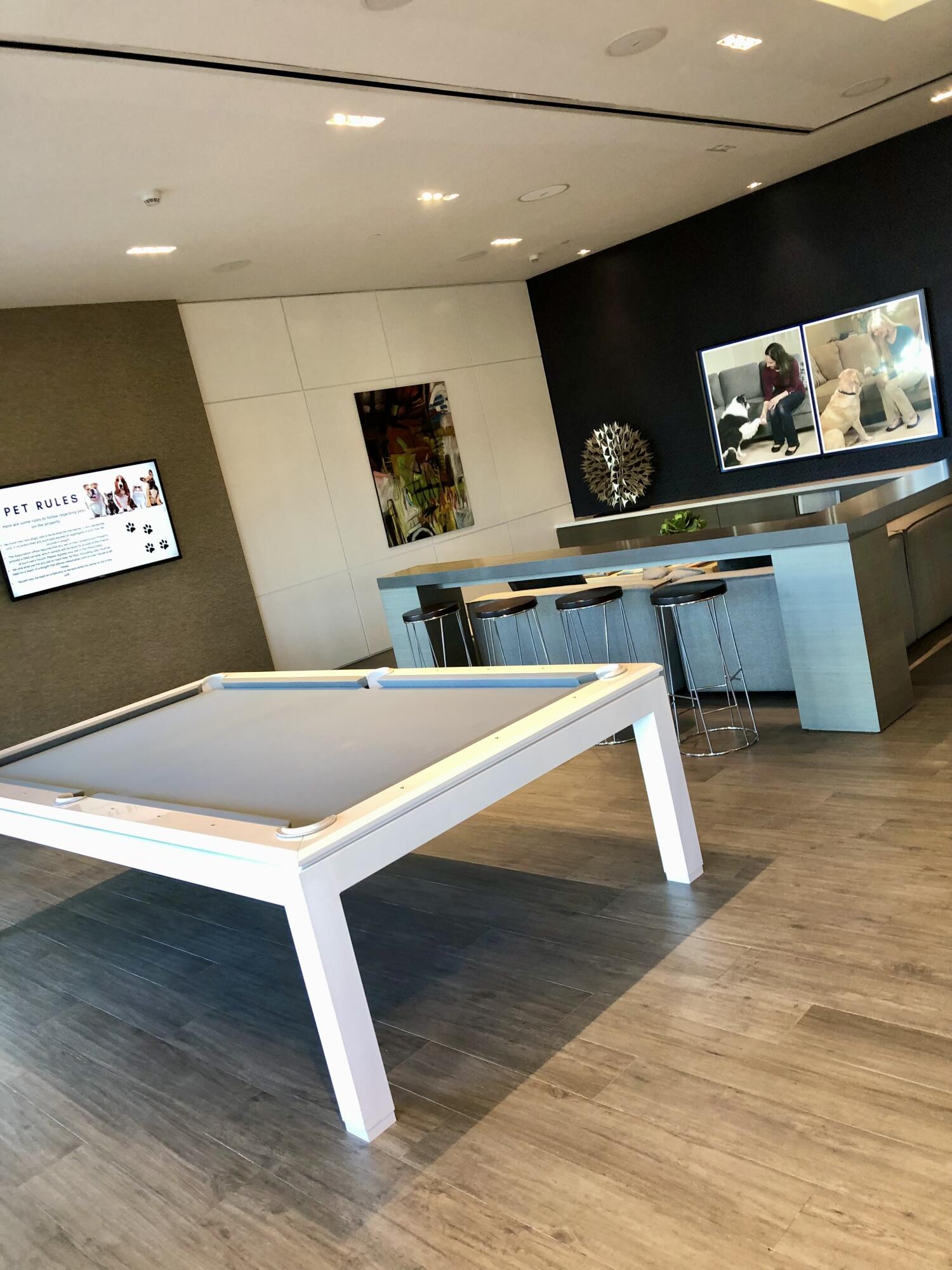 17111 BISCAYNE #1903, North Miami Beach FL 33160