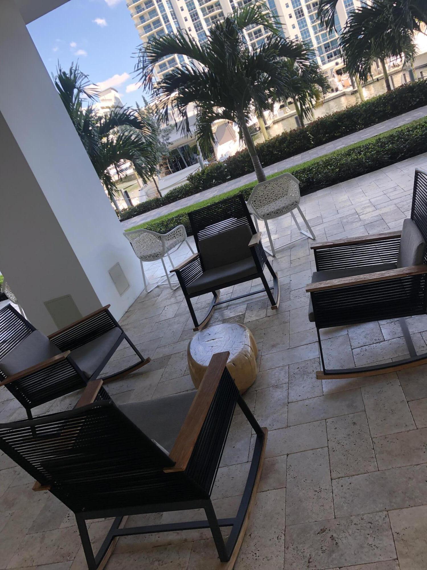 17111 BISCAYNE #1903, North Miami Beach FL 33160
