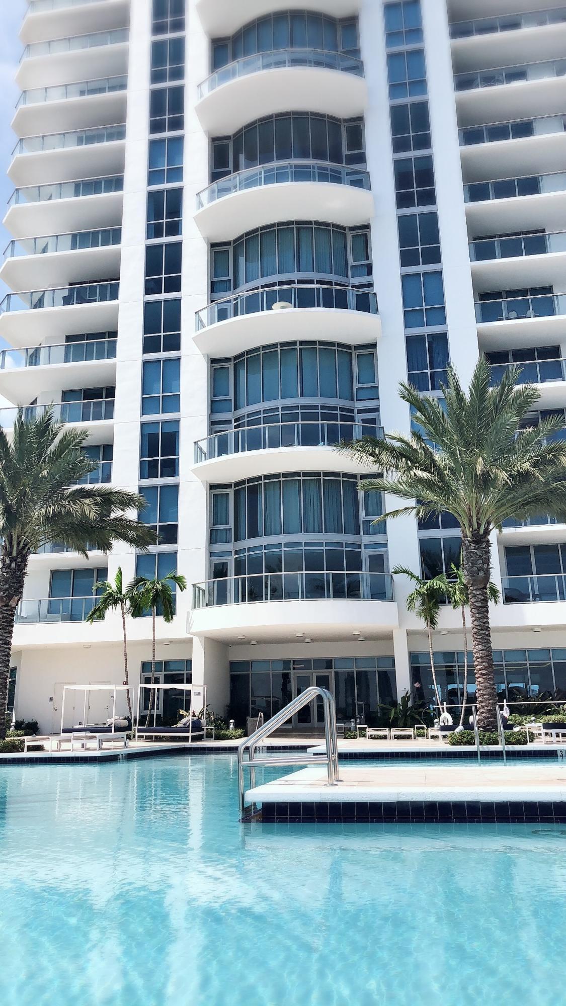 17111 BISCAYNE #1903, North Miami Beach FL 33160