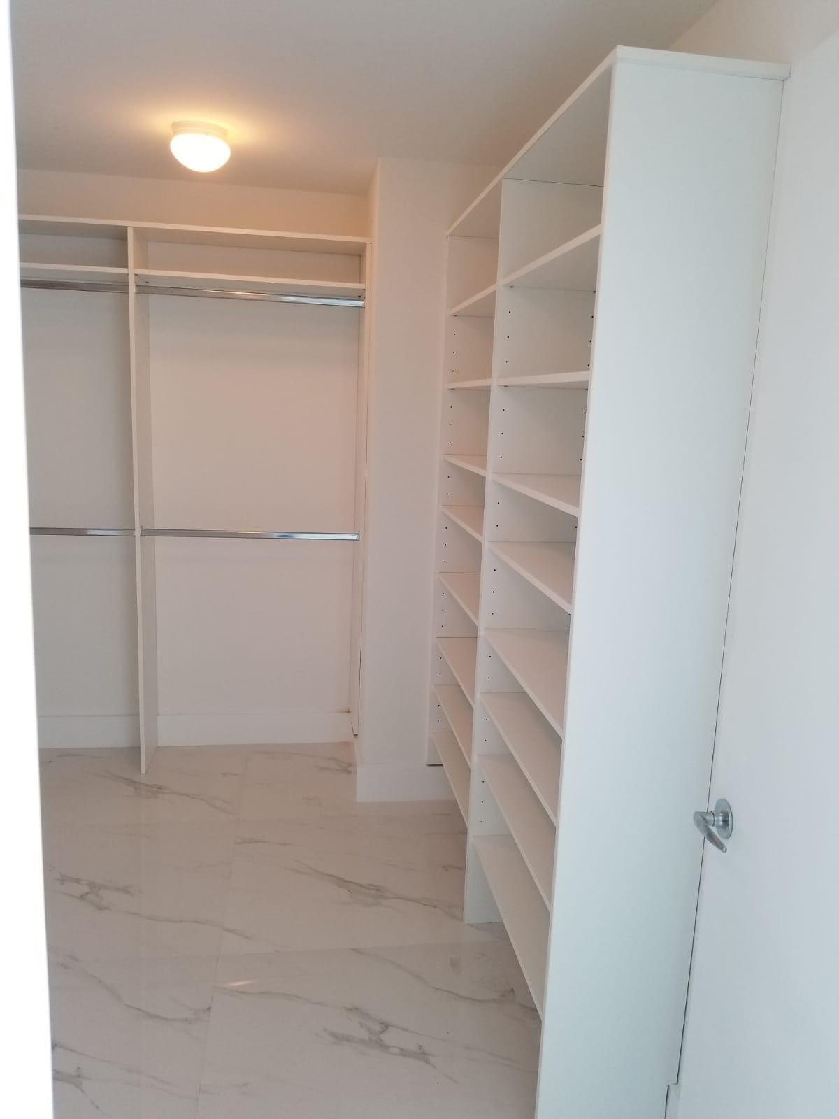17111 BISCAYNE #1903, North Miami Beach FL 33160