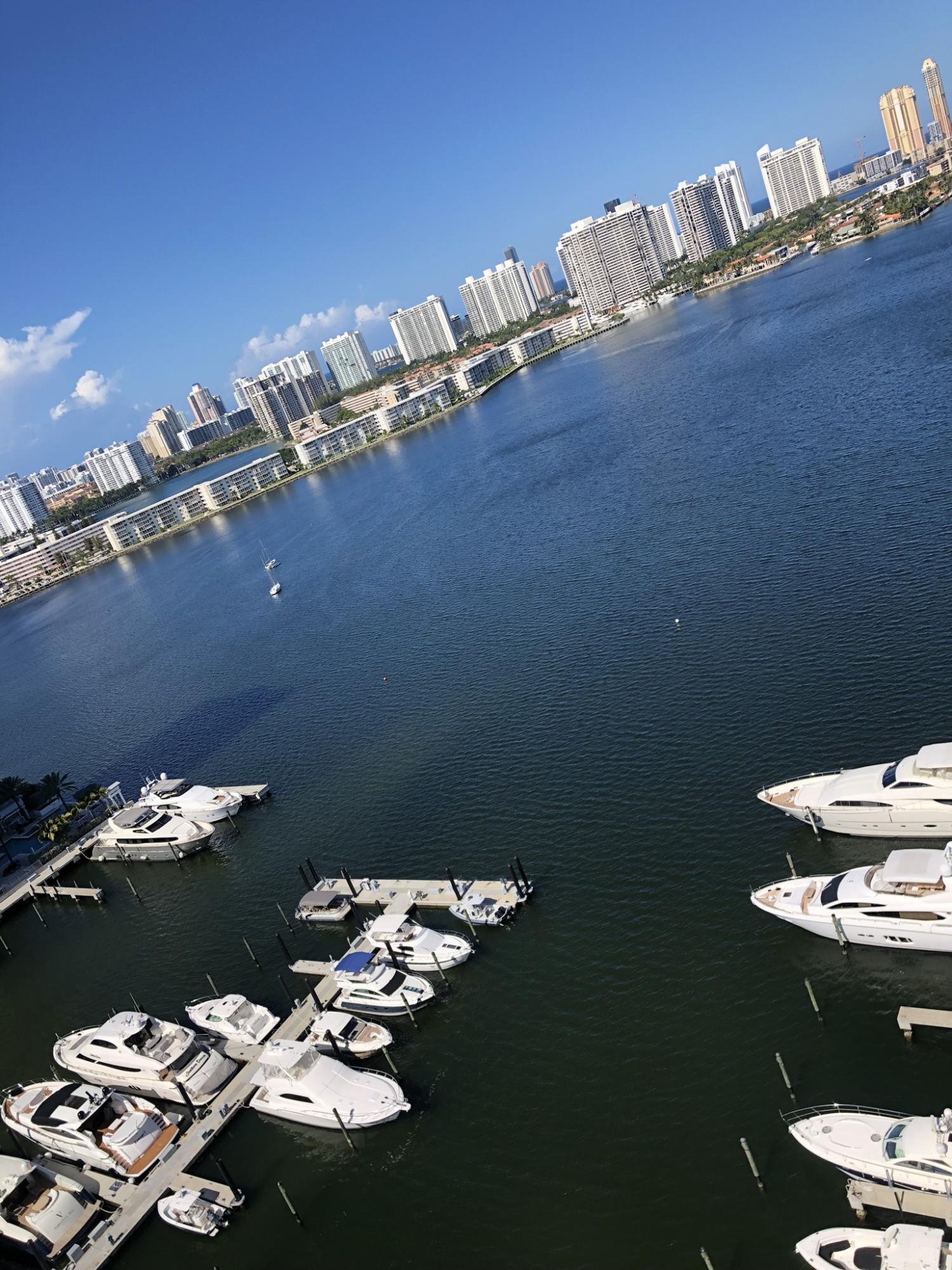 17111 BISCAYNE #1903, North Miami Beach FL 33160