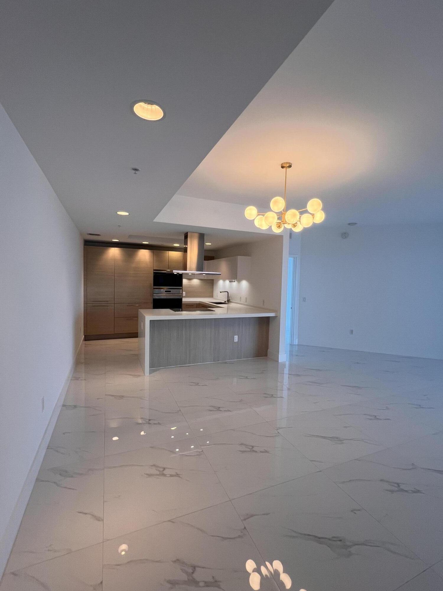 17111 BISCAYNE #1903, North Miami Beach FL 33160