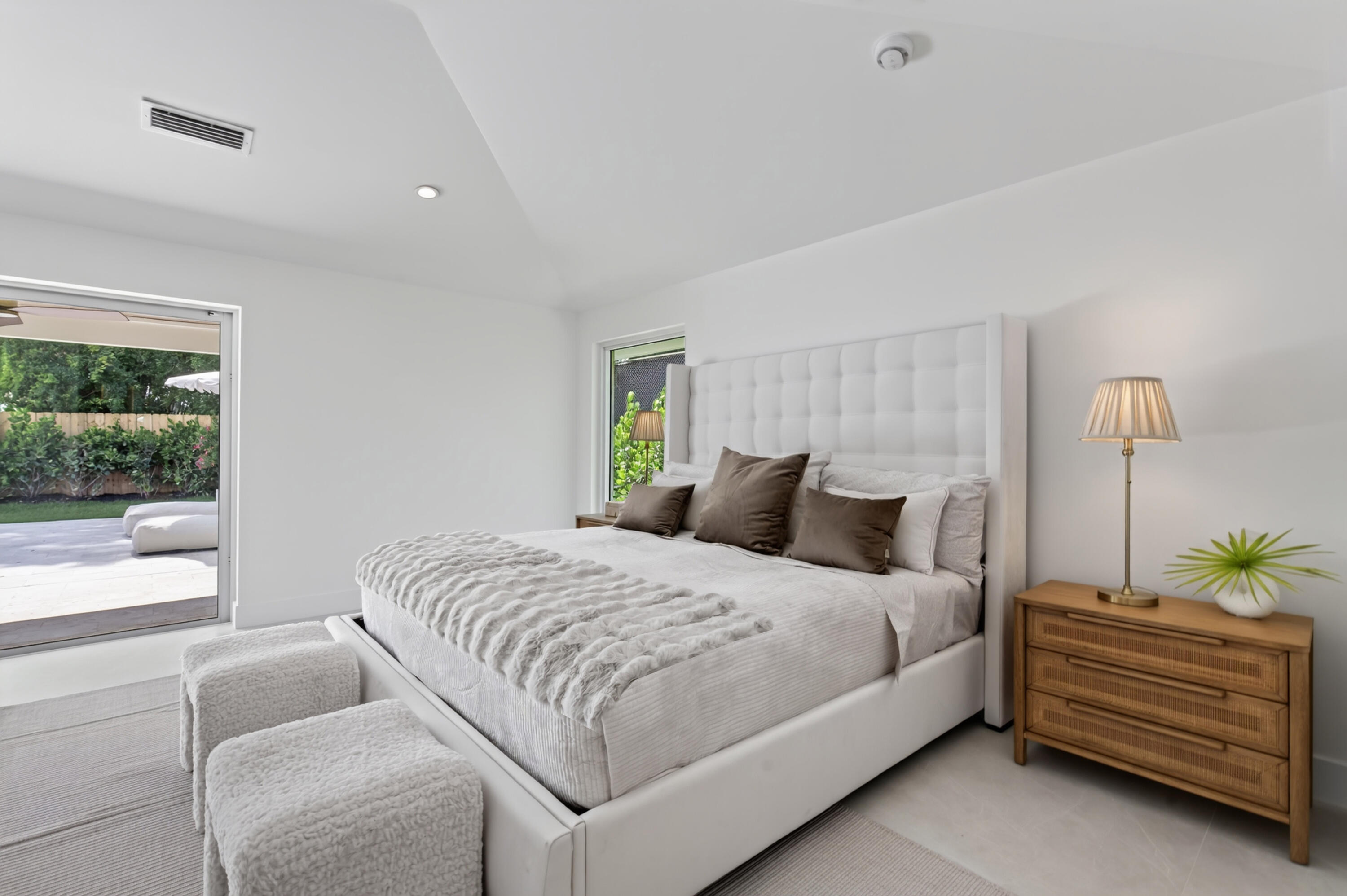 229 GOLFVIEW, Tequesta FL 33469