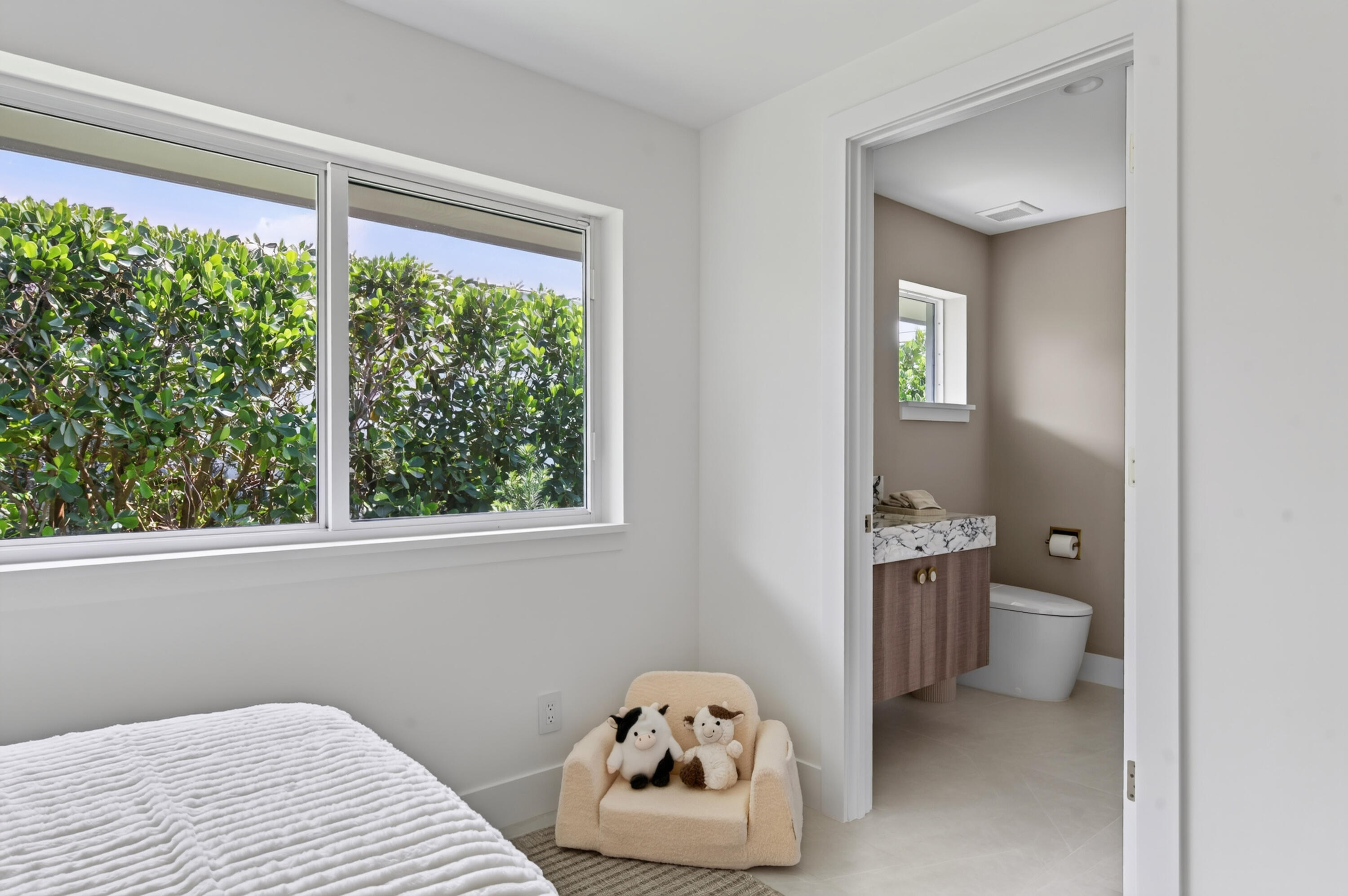 229 GOLFVIEW, Tequesta FL 33469