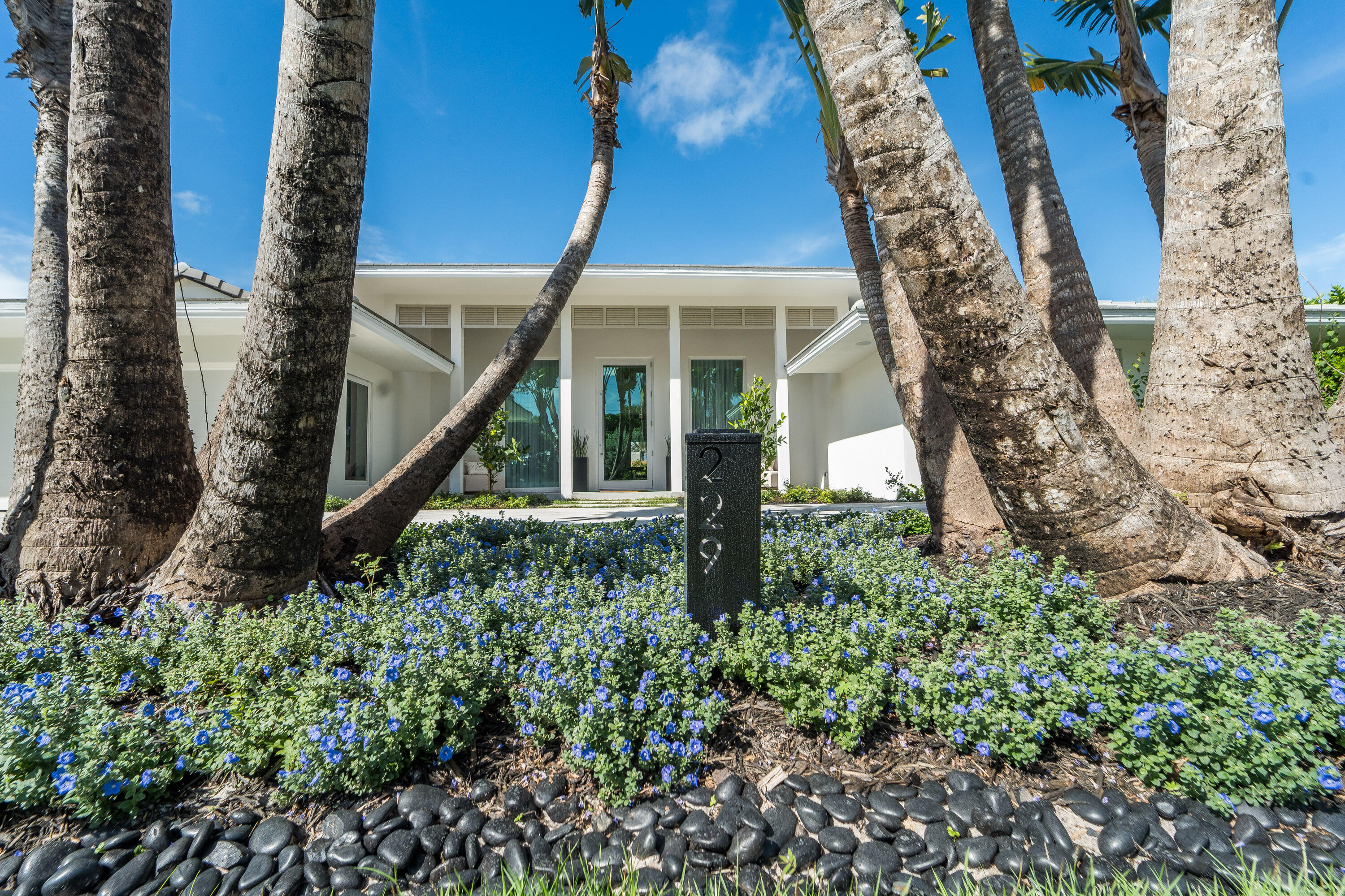 229 GOLFVIEW, Tequesta FL 33469