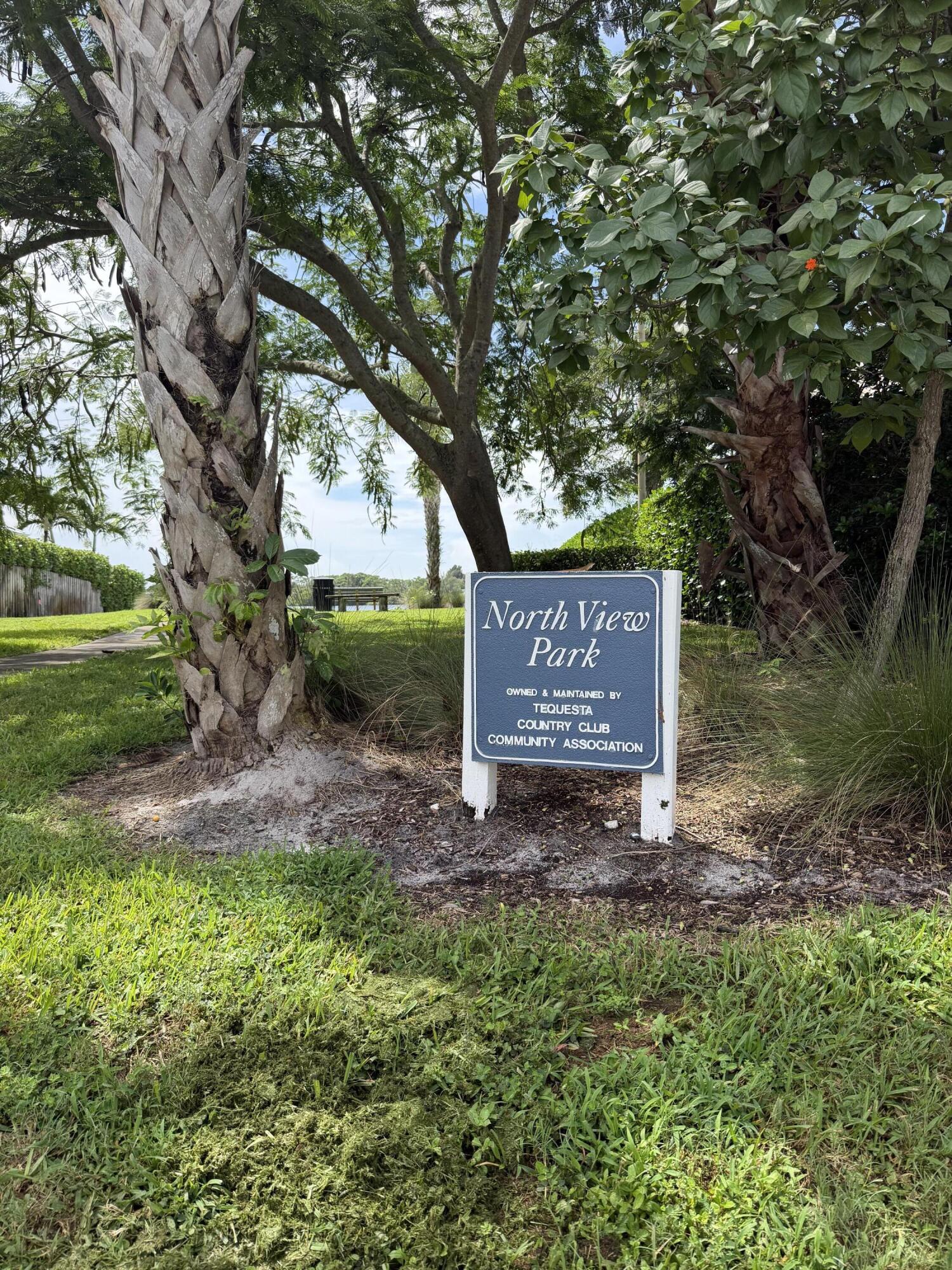 229 GOLFVIEW, Tequesta FL 33469