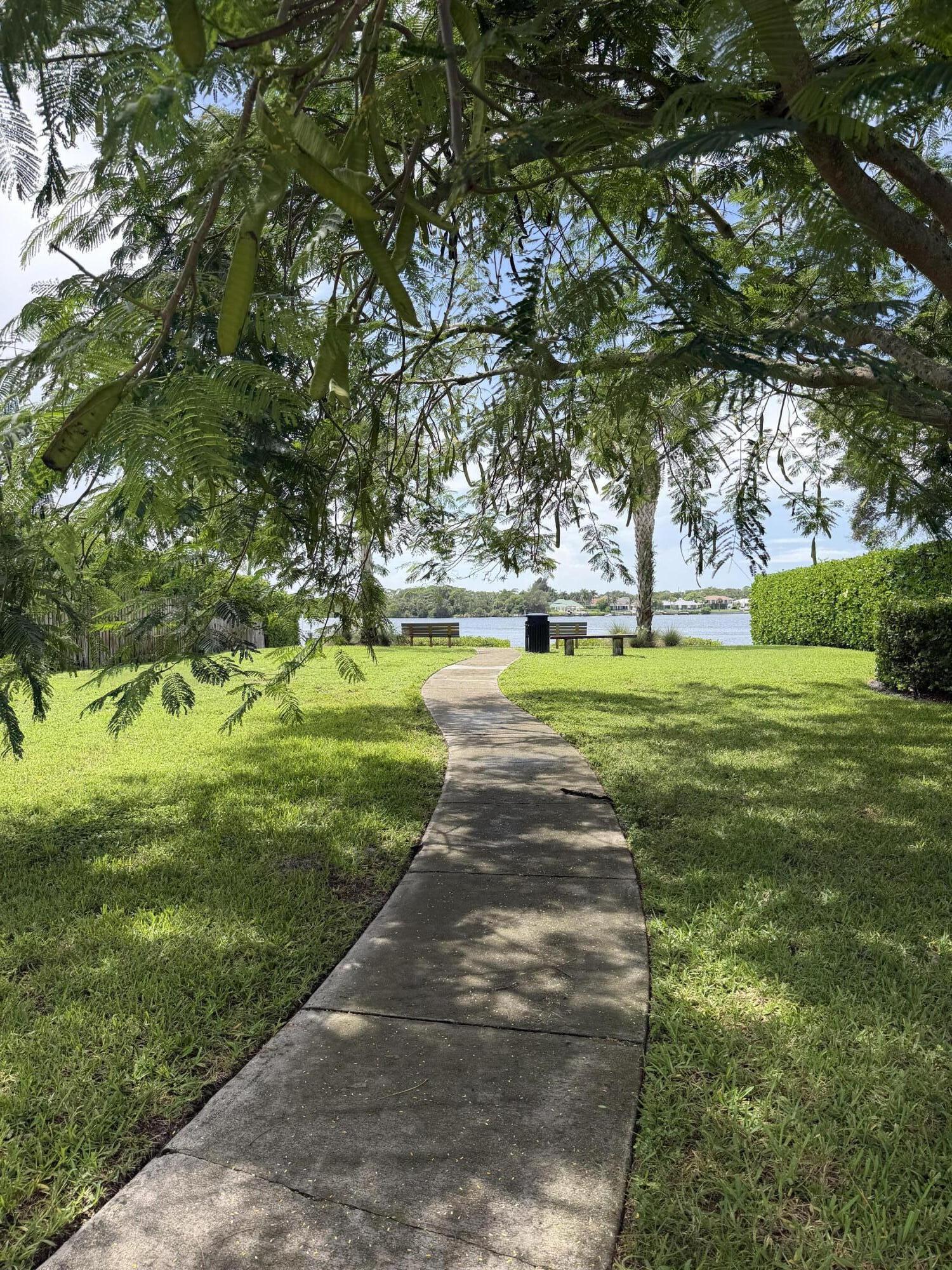 229 GOLFVIEW, Tequesta FL 33469