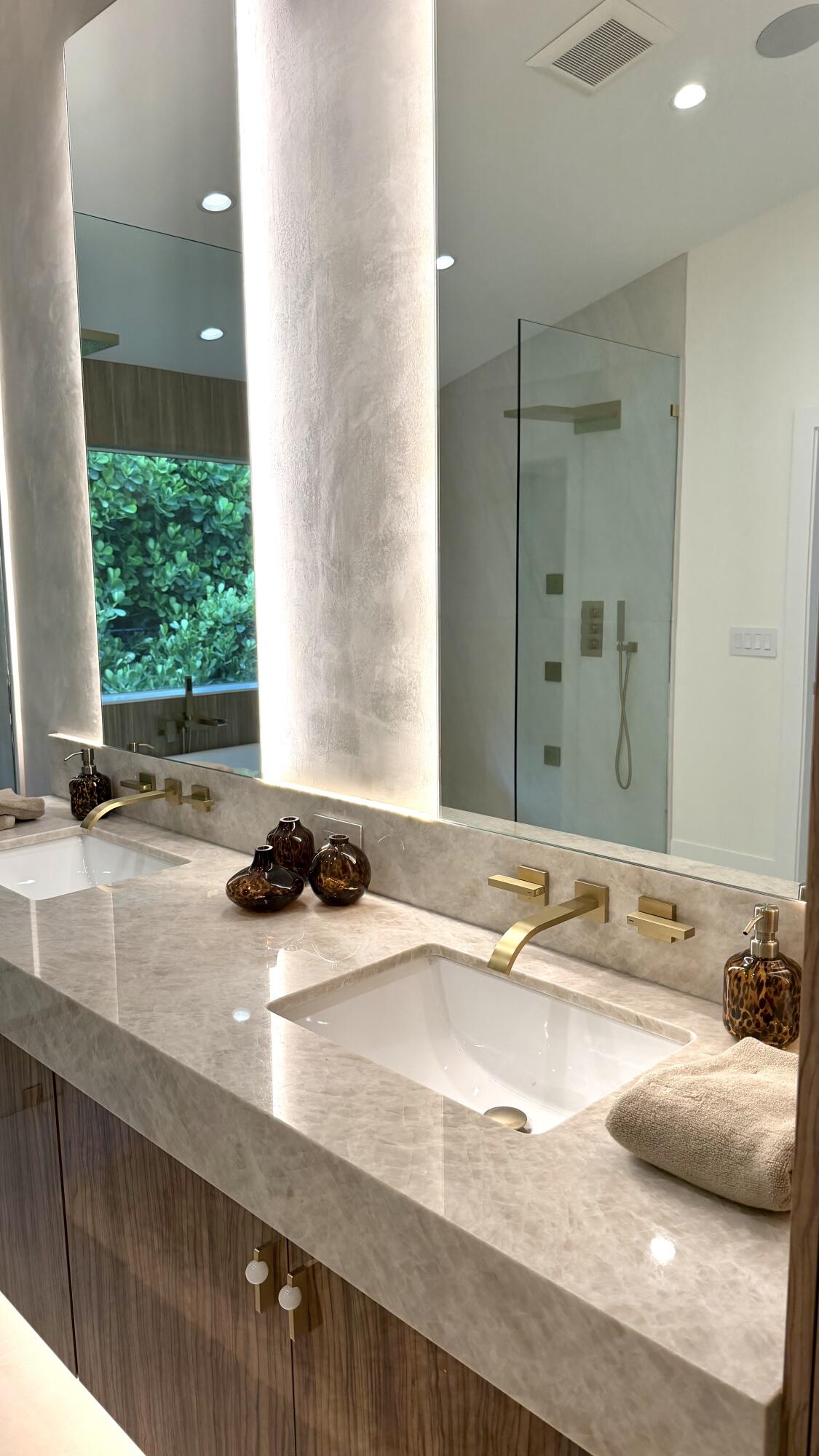 229 GOLFVIEW, Tequesta FL 33469