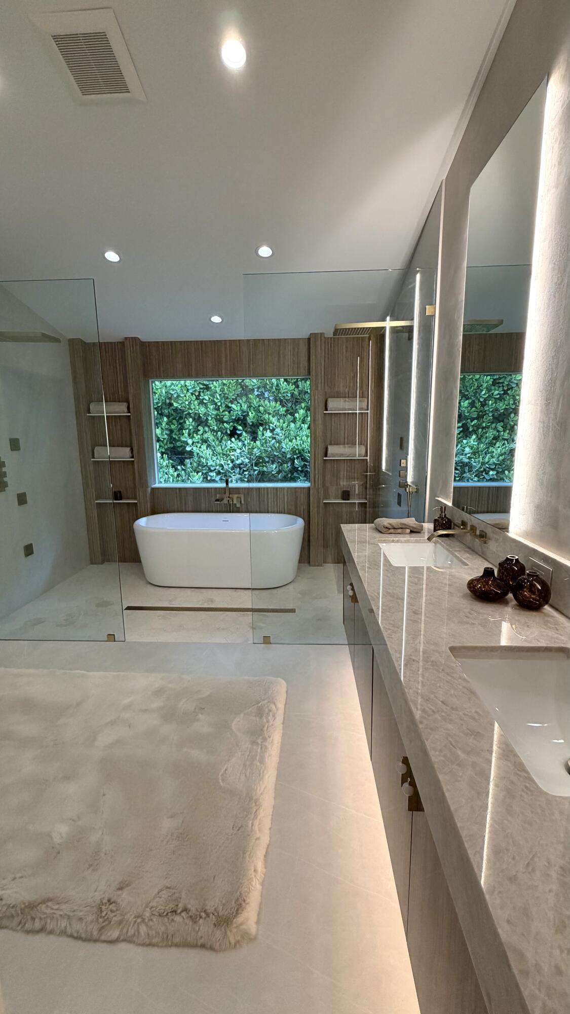 229 GOLFVIEW, Tequesta FL 33469