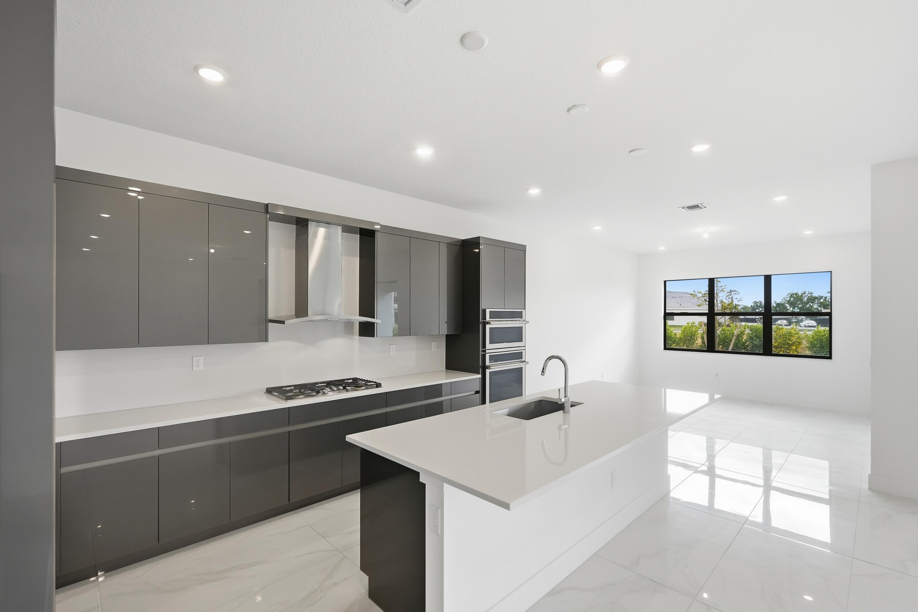 7707 Laurel Park, Lake Worth FL 33449