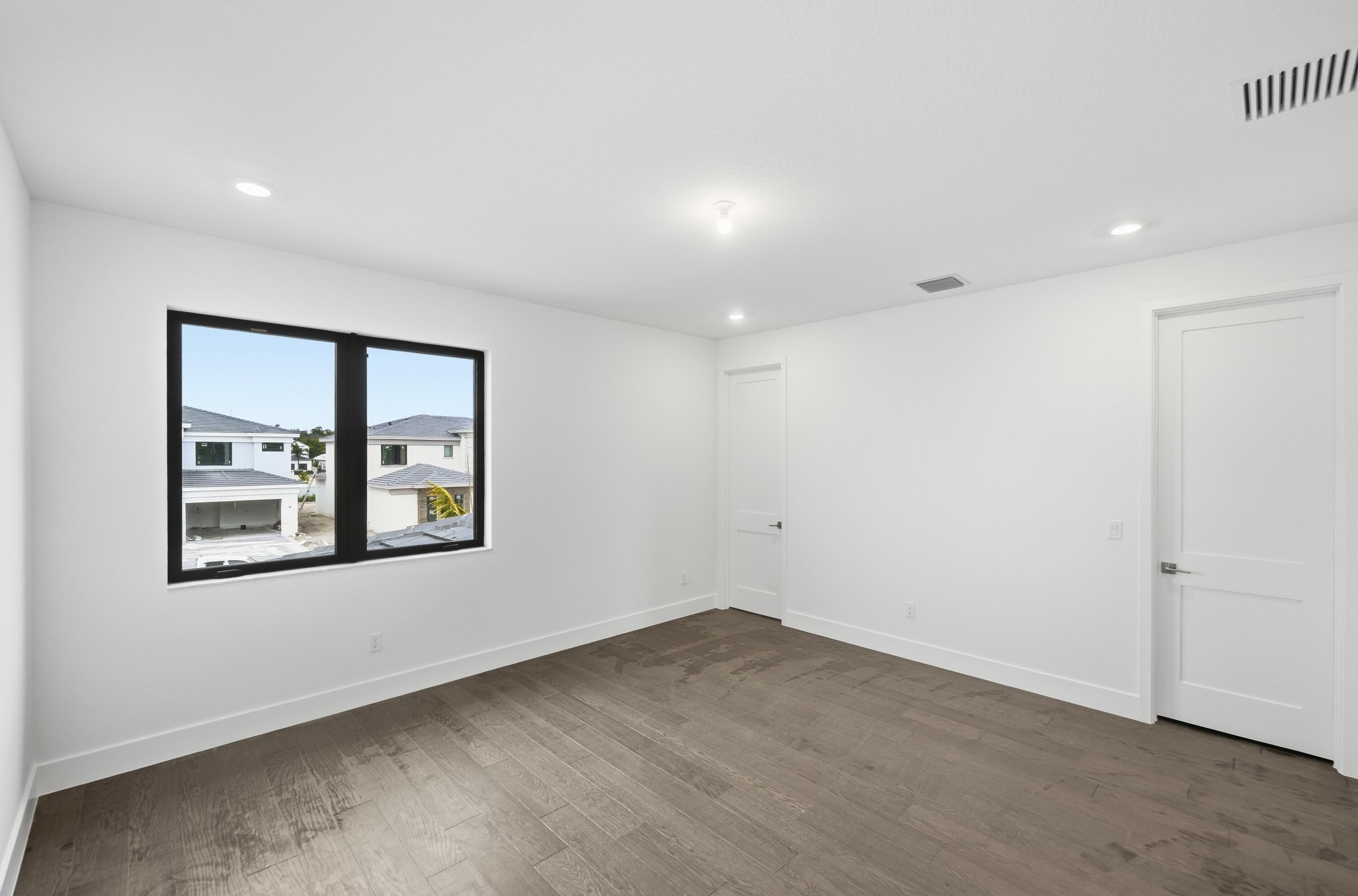 7707 Laurel Park, Lake Worth FL 33449