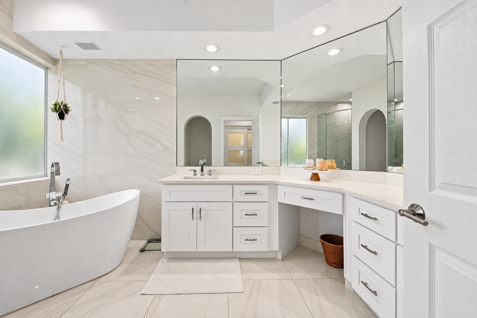 3320 NW 53RD, Boca Raton FL 33496