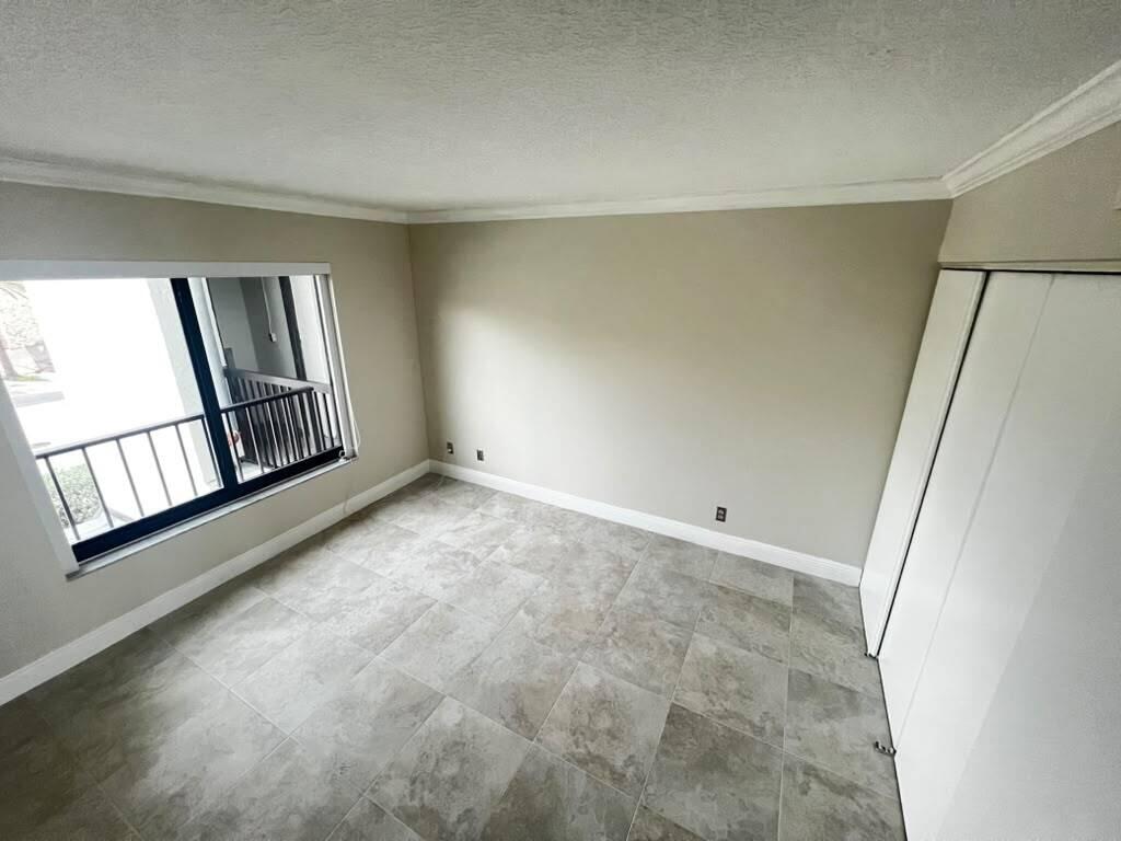 3200 N OCEAN #206, Hollywood FL 33019