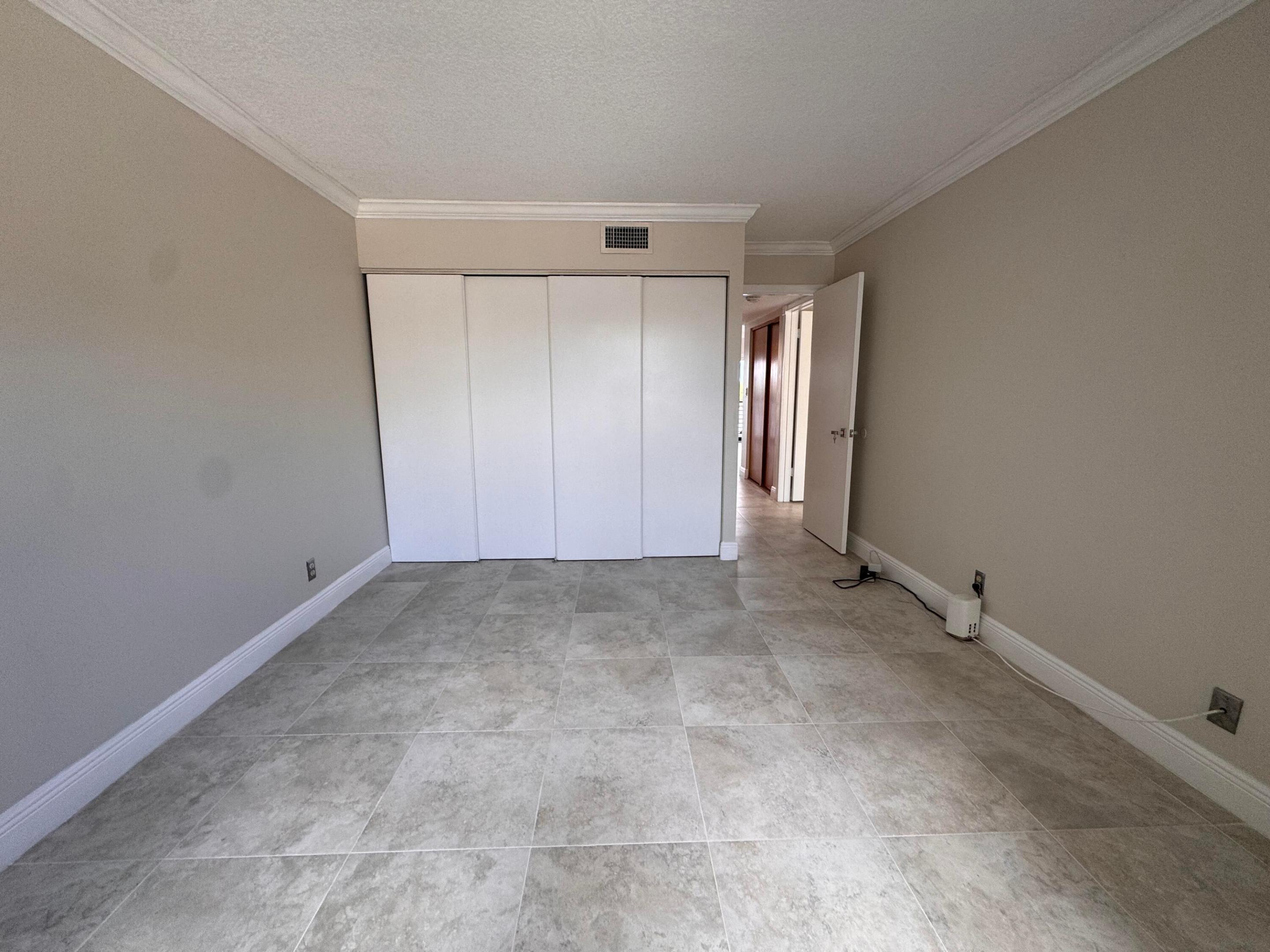 3200 N OCEAN #206, Hollywood FL 33019