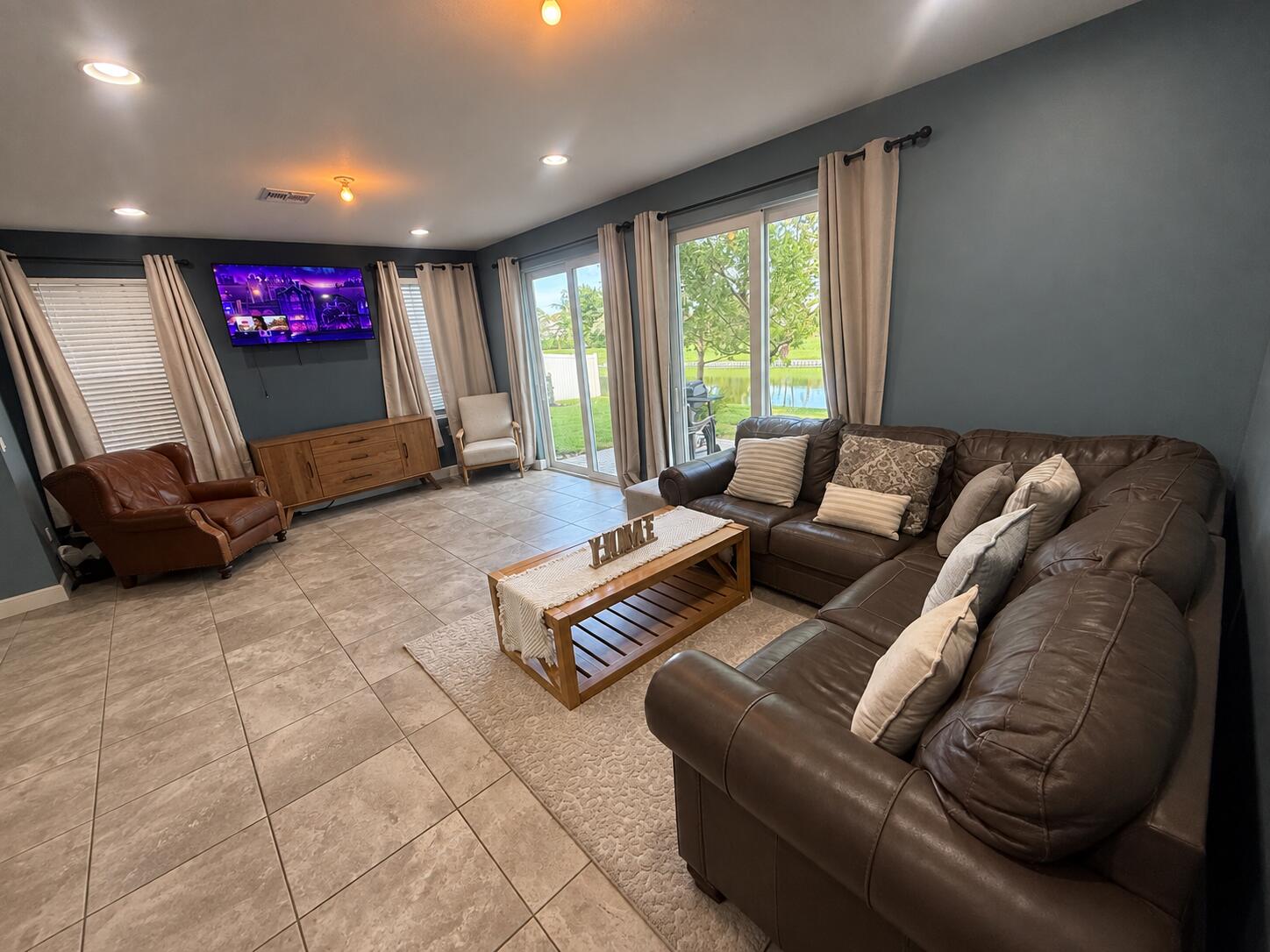 4924 NW 48th, Tamarac FL 33319