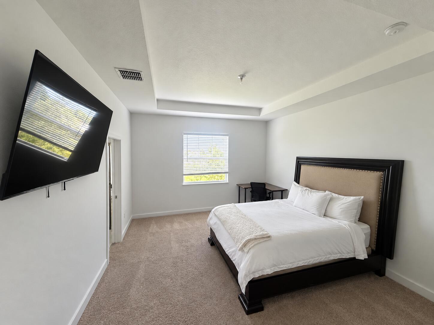 4924 NW 48th, Tamarac FL 33319