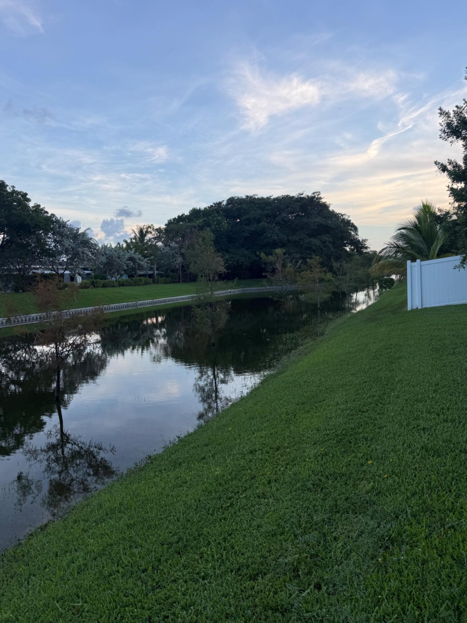 4924 NW 48th, Tamarac FL 33319