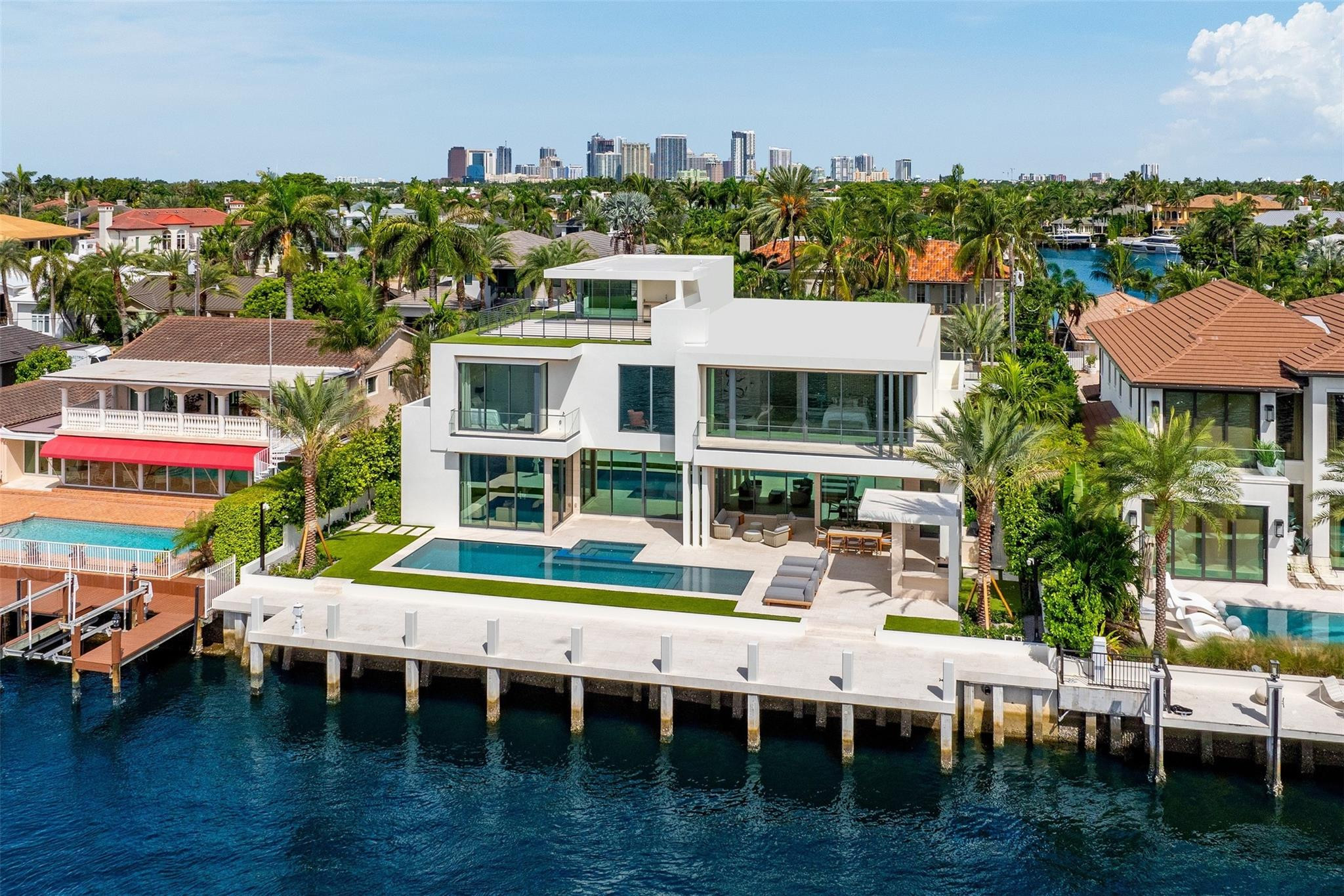 68 ISLA BAHIA, Fort Lauderdale FL 33316