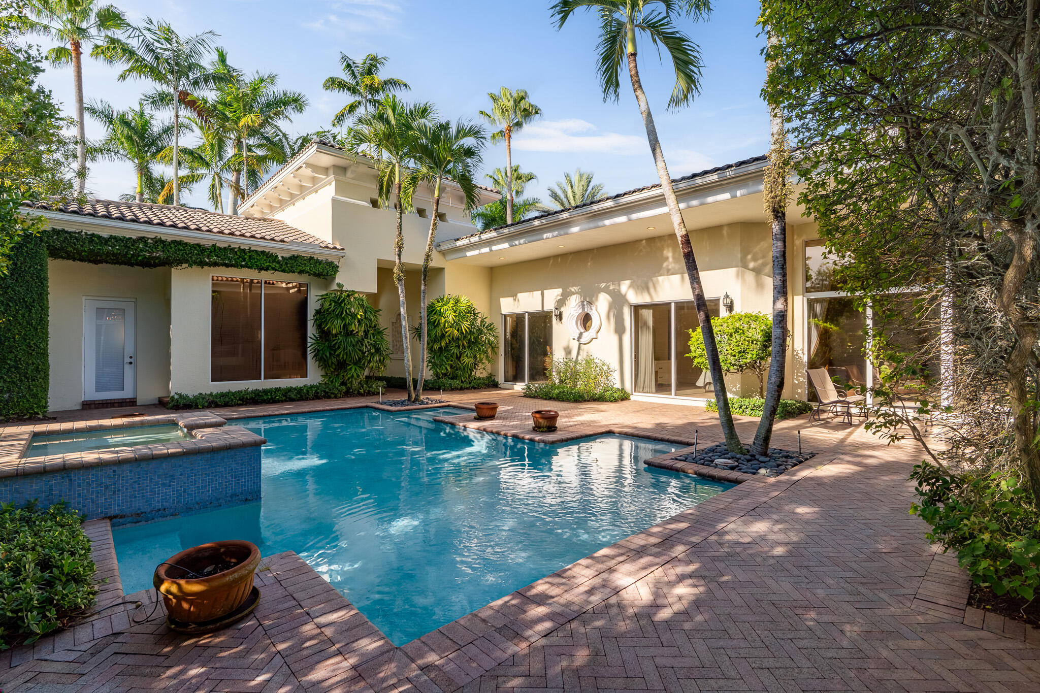 7555 Porto Vecchio, Delray Beach FL 33446