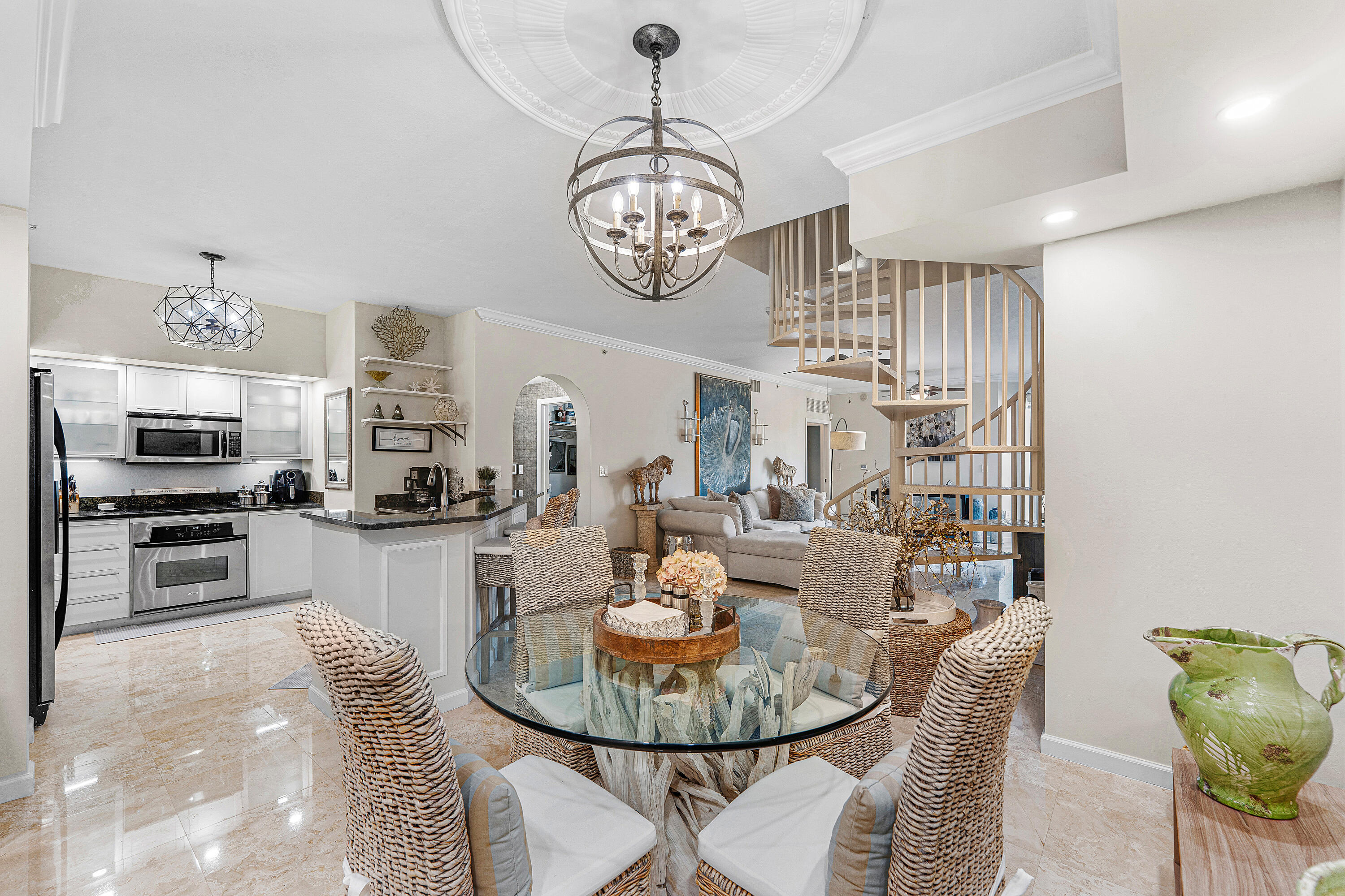 235 NE 1ST #503, Delray Beach FL 33444