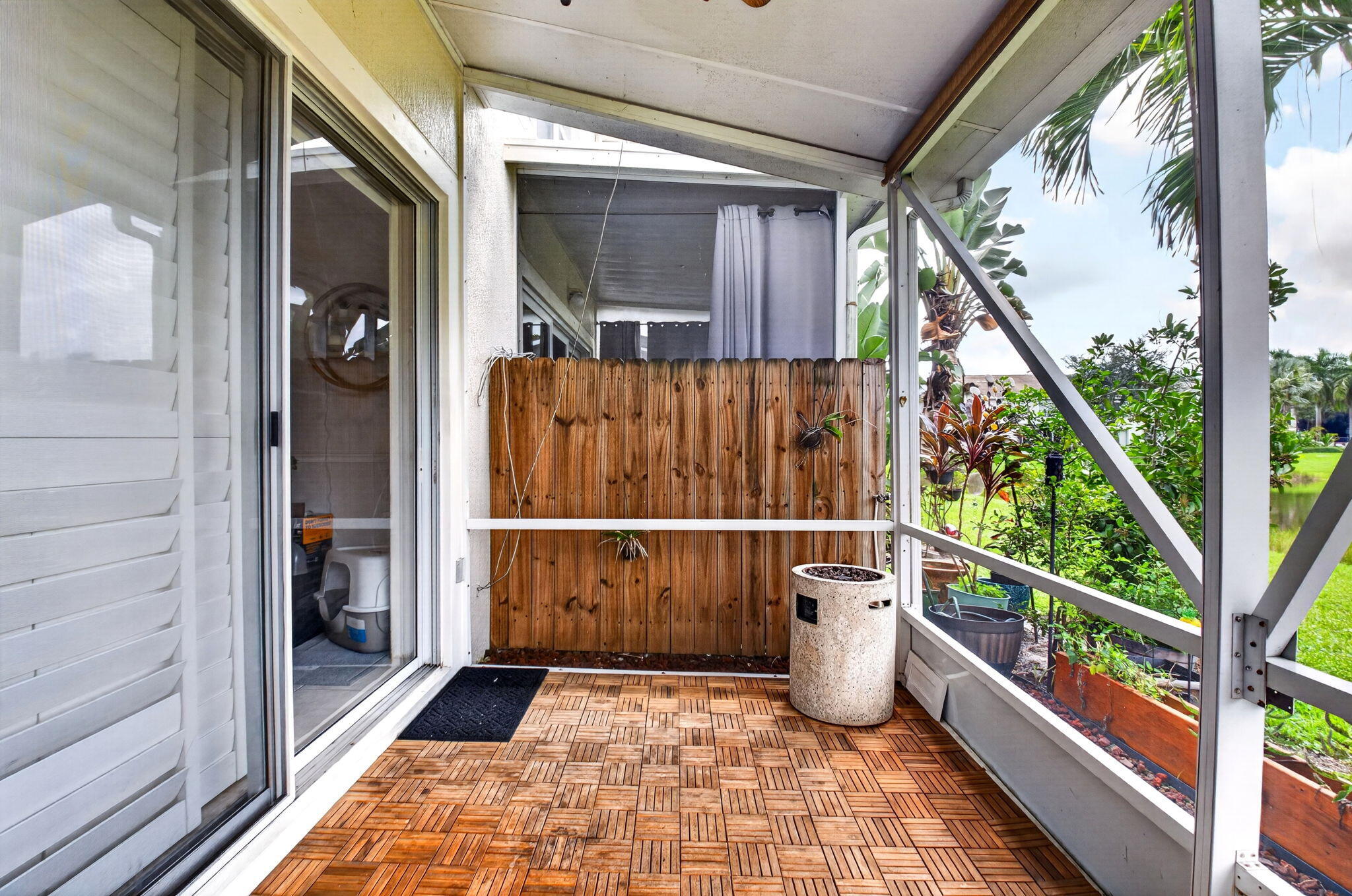 1074 Woodfield, Lake Worth FL 33415