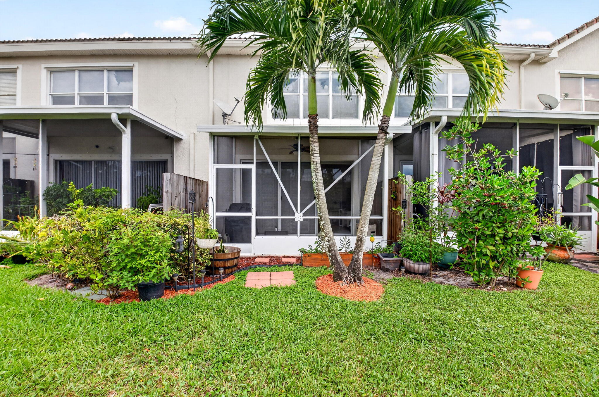 1074 Woodfield, Lake Worth FL 33415