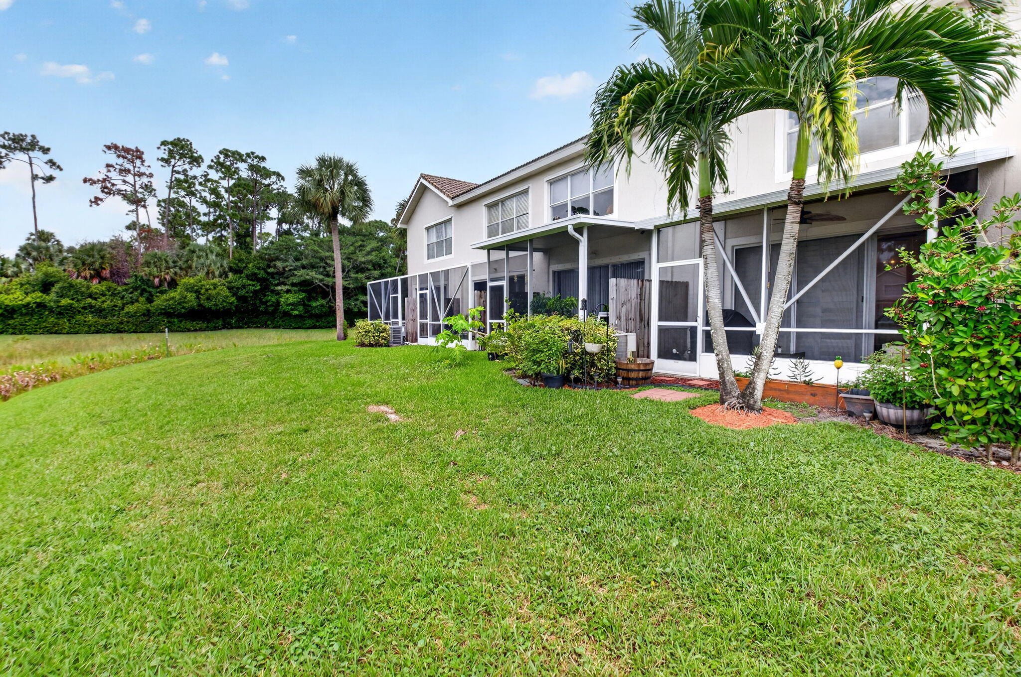 1074 Woodfield, Lake Worth FL 33415