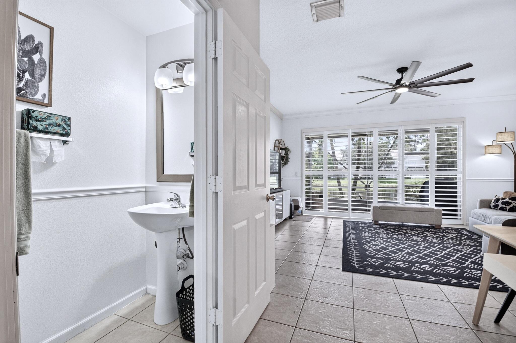 1074 Woodfield, Lake Worth FL 33415