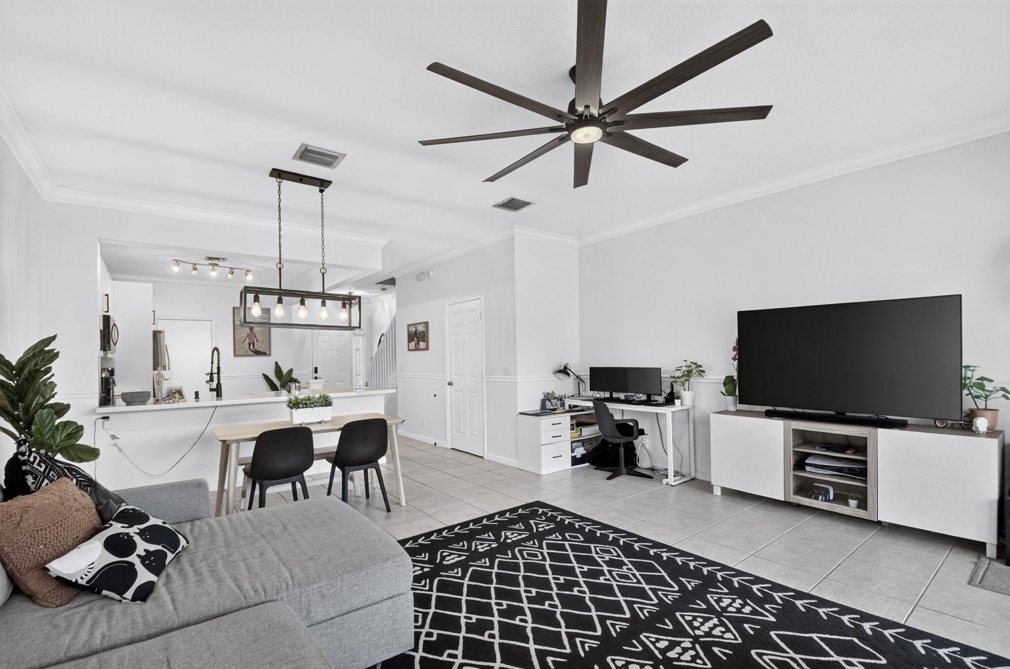 1074 Woodfield, Lake Worth FL 33415