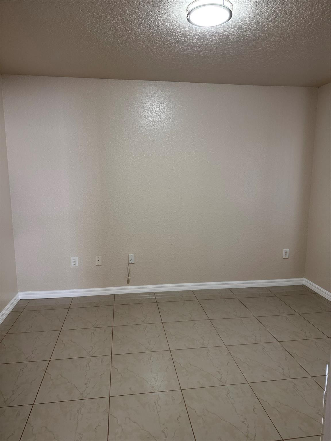 605 BELMONT #605, North Lauderdale FL 33068