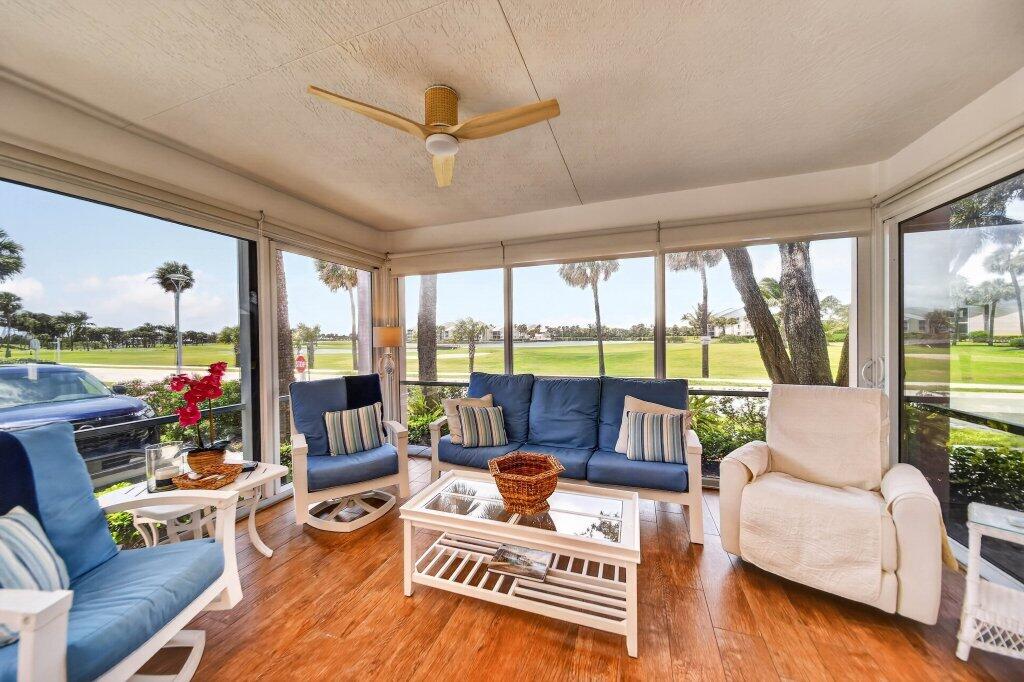 391 NE Plantation #215, Hutchinson Island FL 34996