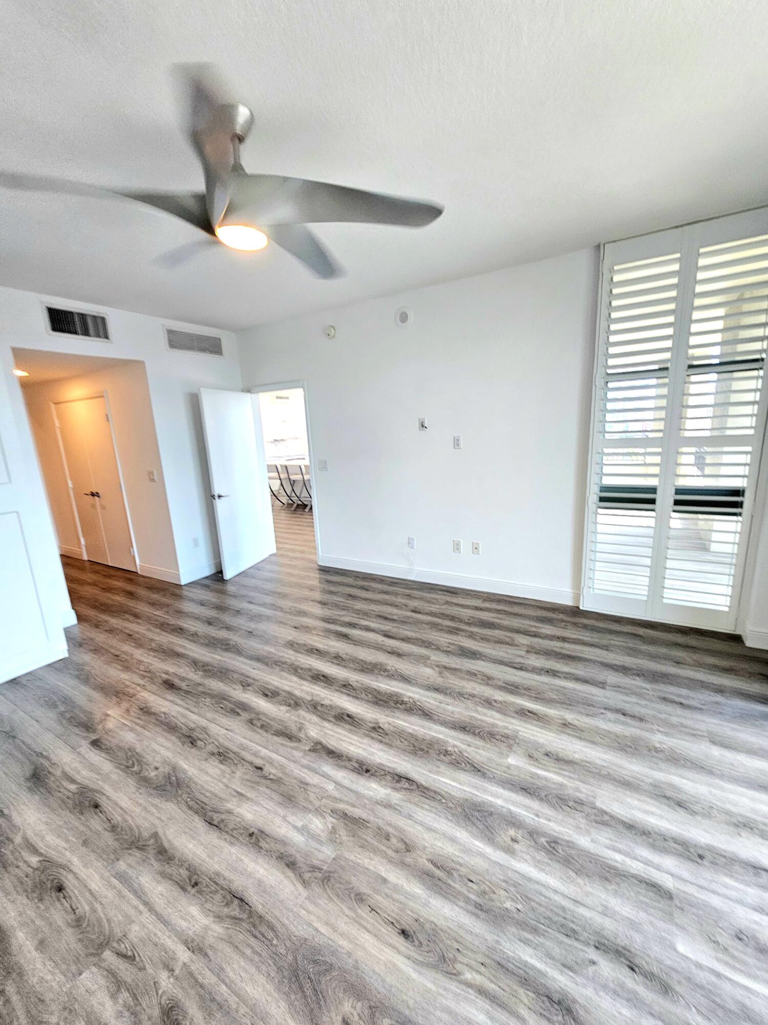 550 OKEECHOBEE #1402, West Palm Beach FL 33401