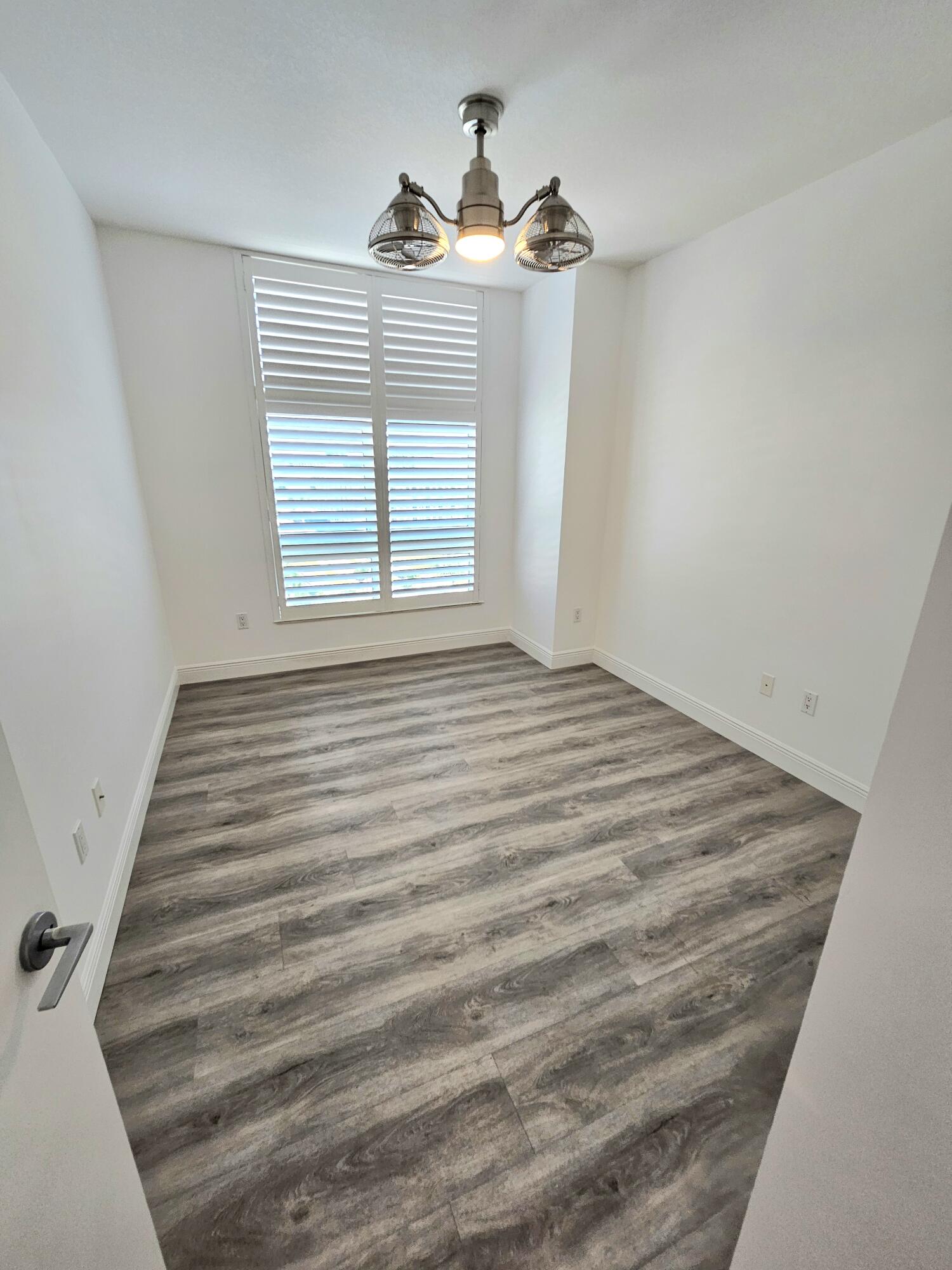 550 OKEECHOBEE #1402, West Palm Beach FL 33401