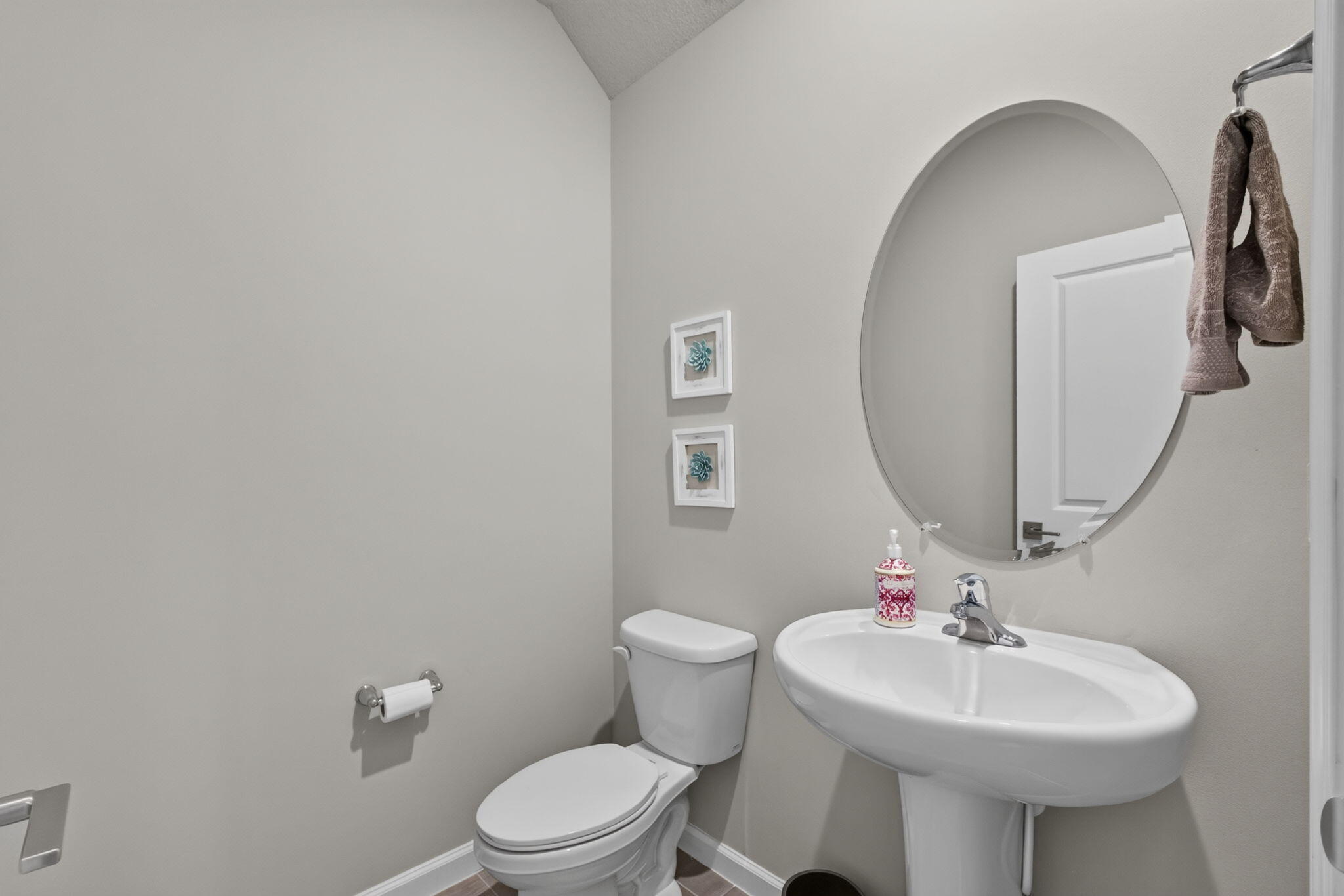 5600 Mentmore, West Palm Beach FL 33407